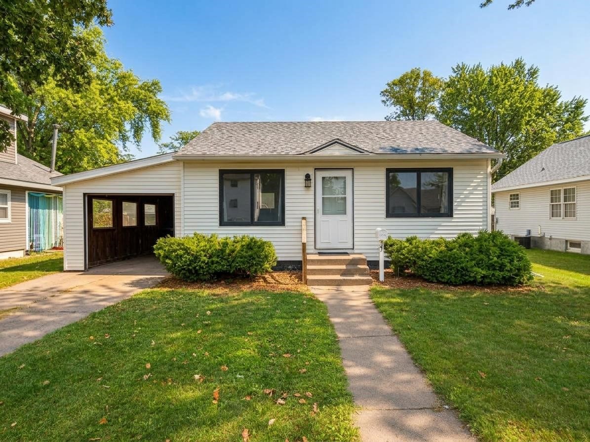 207 Hatten Avenue Property Photo 1