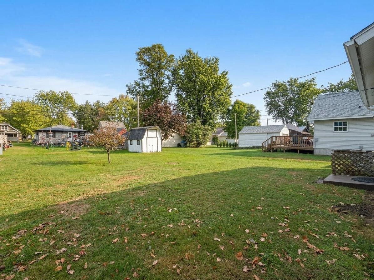 207 Hatten Avenue Property Photo 16