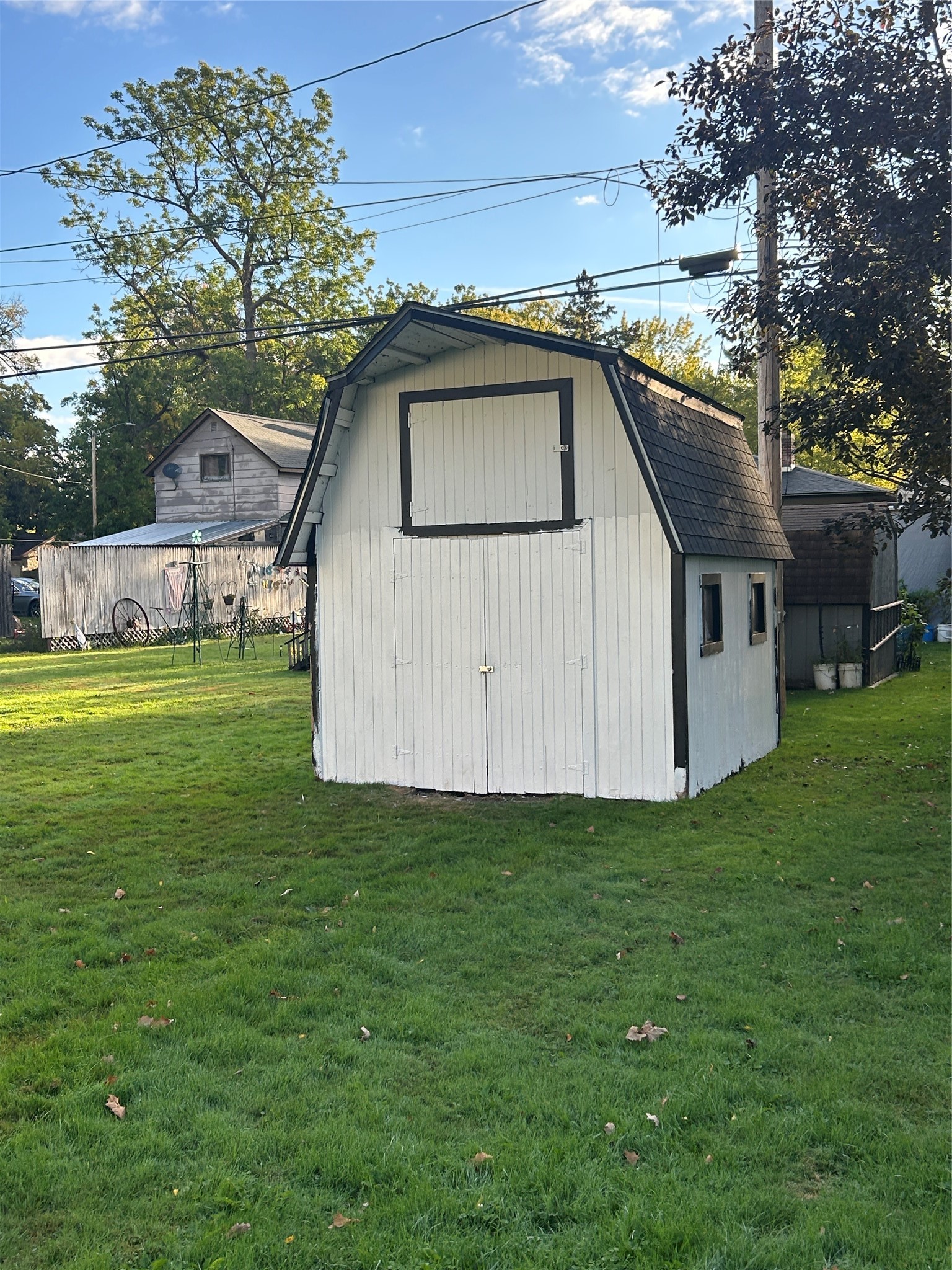 207 Hatten Avenue Property Photo 17