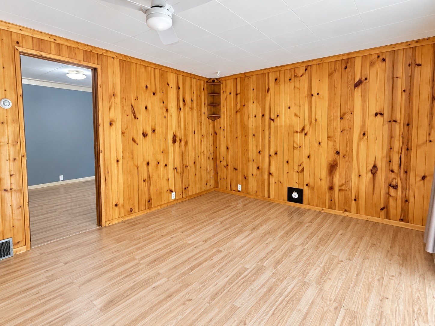 6808 W Woodland Lane Property Photo 15
