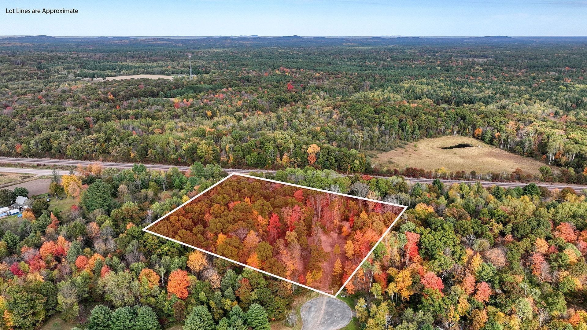 W10730 Sand Creek Court Property Photo 14