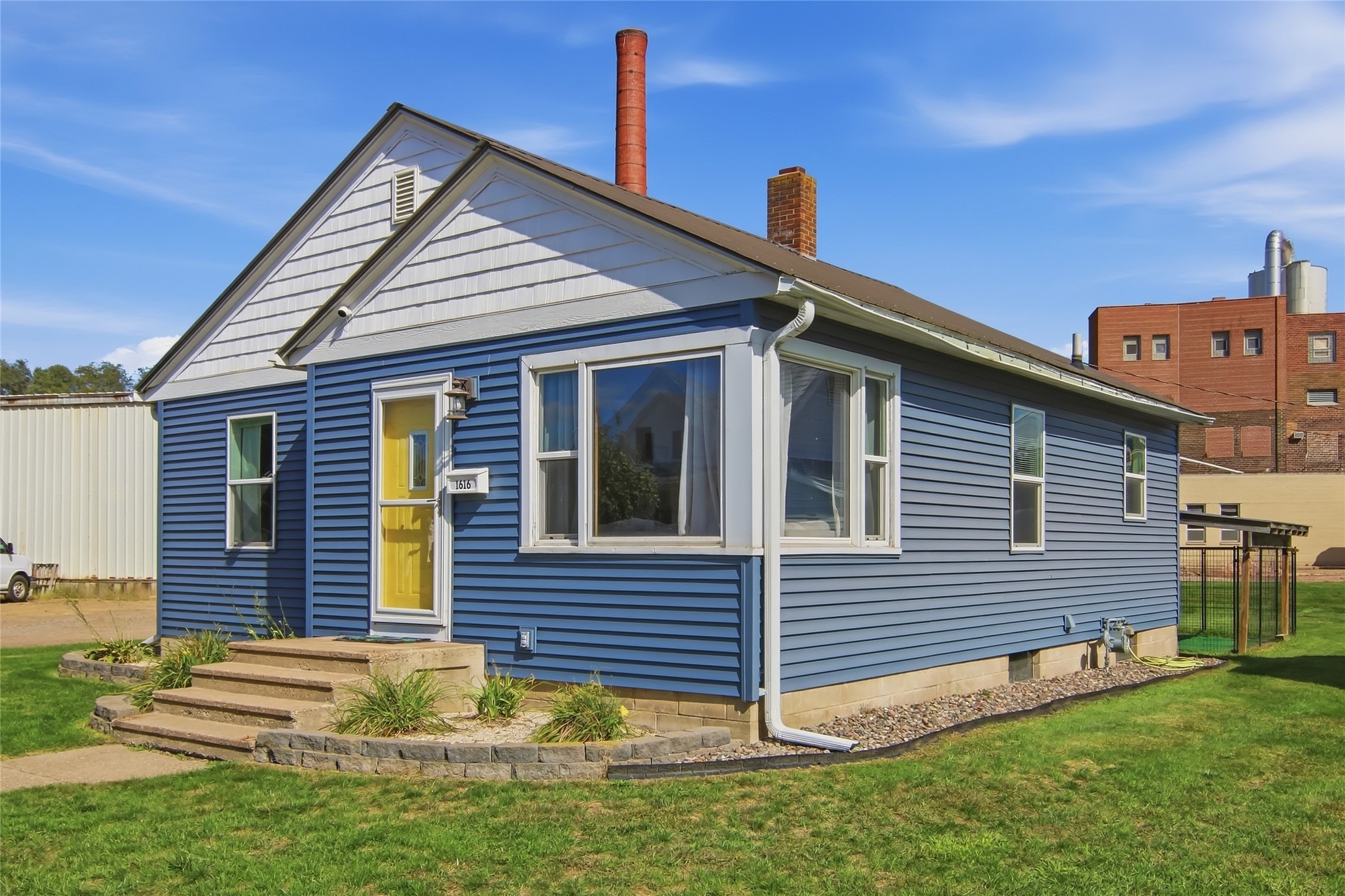 1616 Kranzfelder Street Property Photo 2