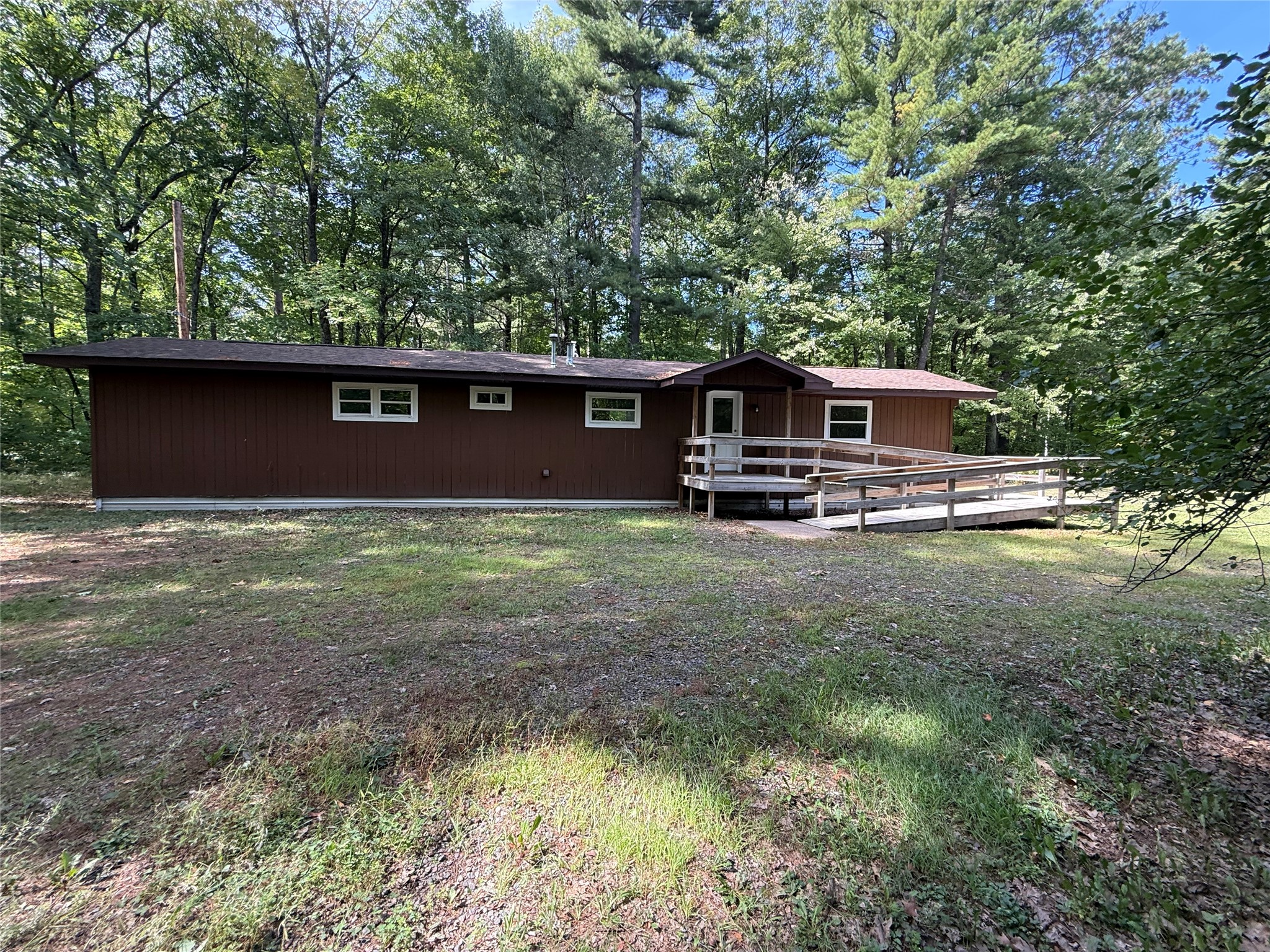 7725 N Dixon Avenue Property Photo 1