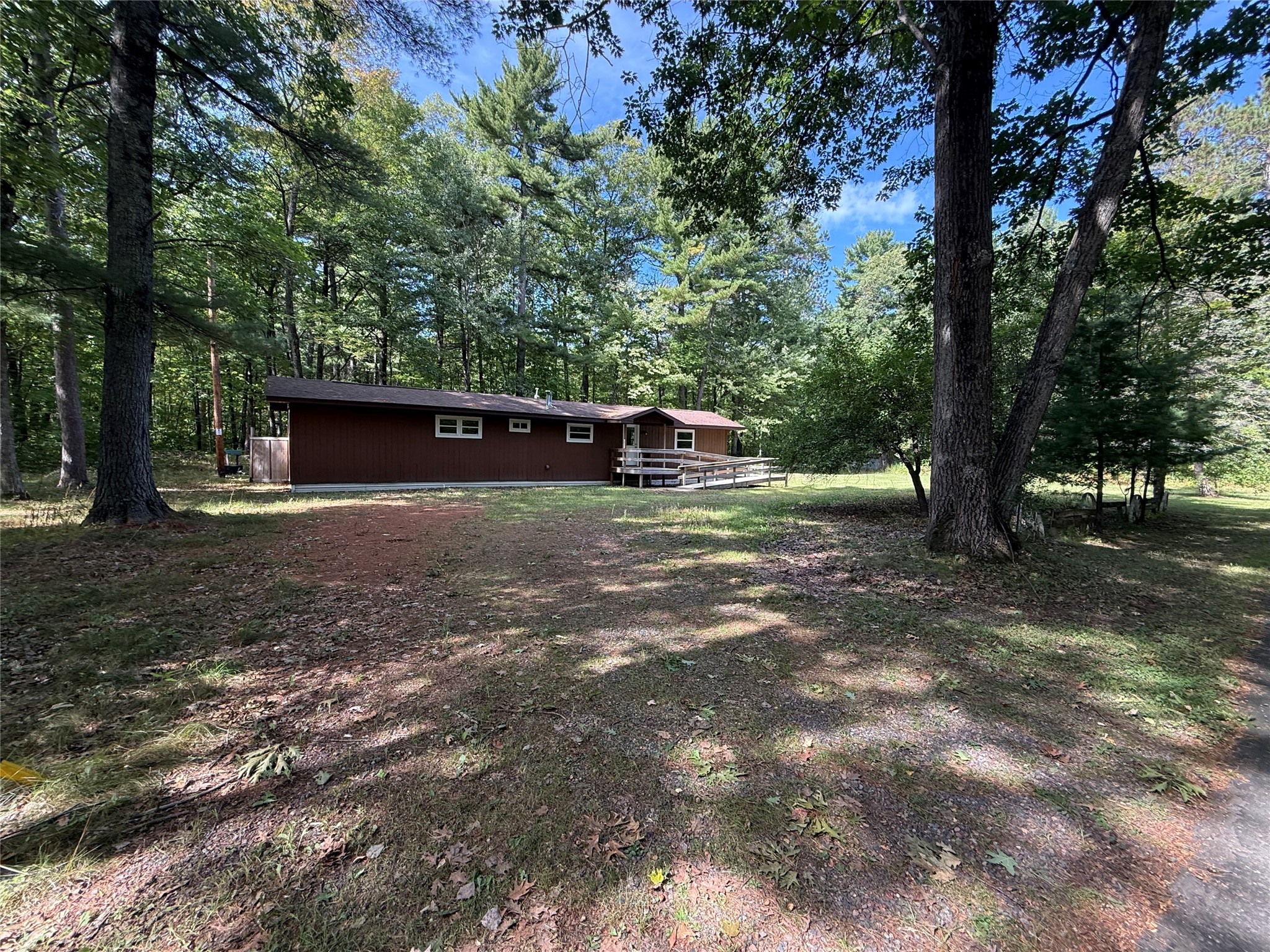 7725 N Dixon Avenue Property Photo 6