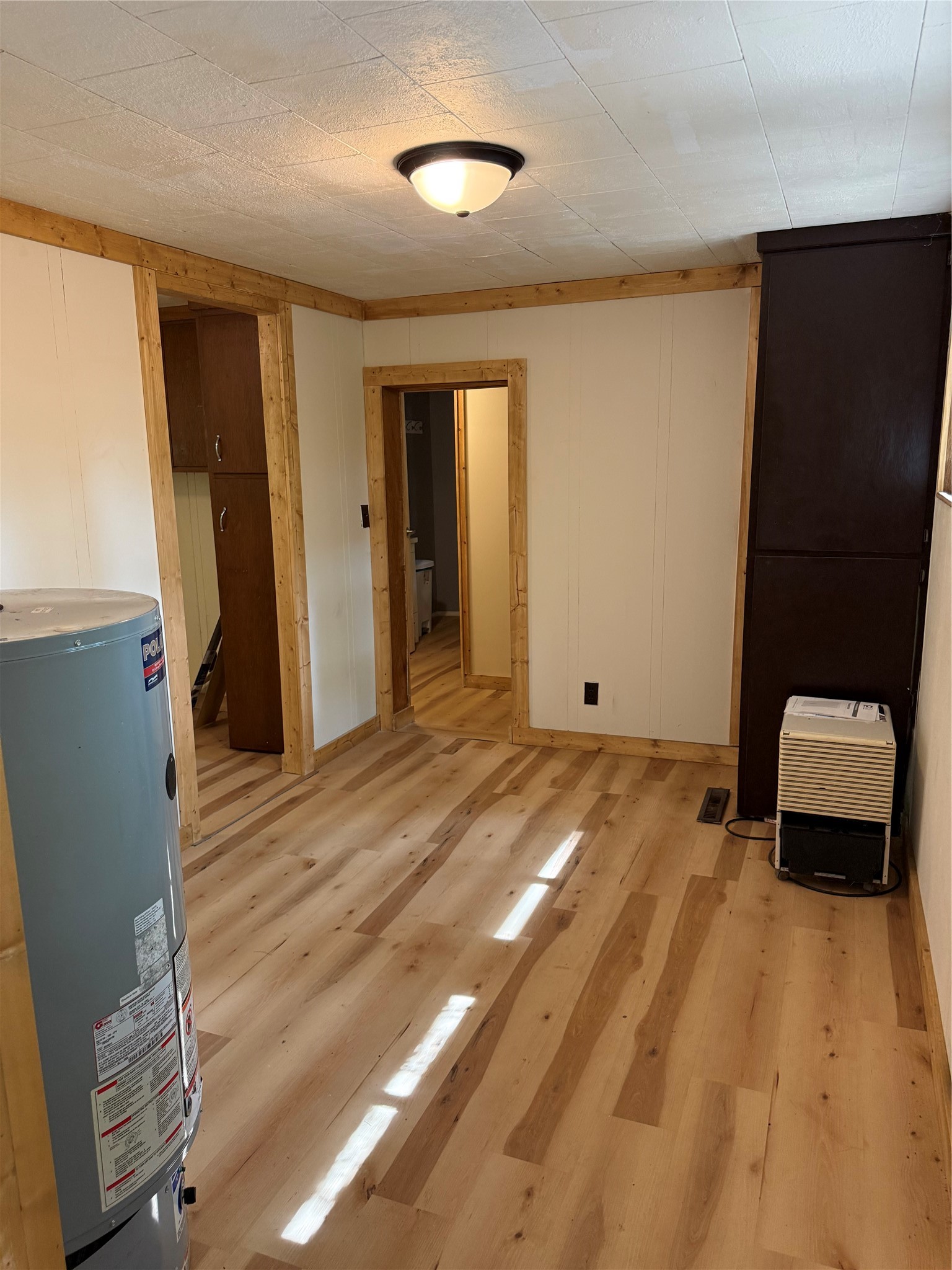 7725 N Dixon Avenue Property Photo 31