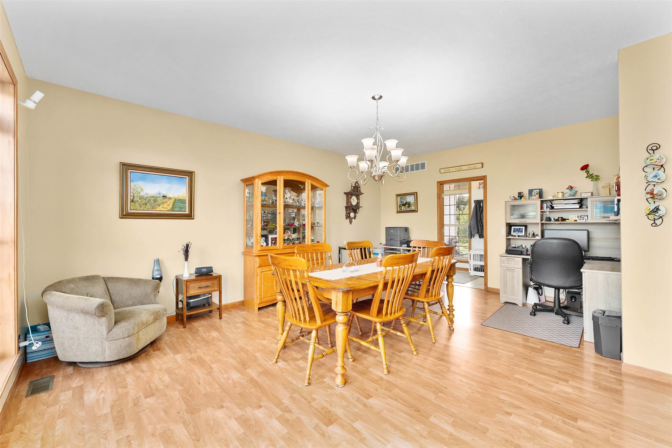 5912 84th Avenue Property Photo 15