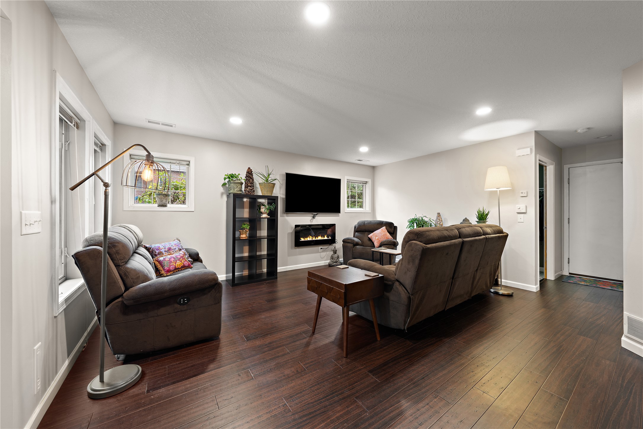 1423 Hunter Hill Road Property Photo 4