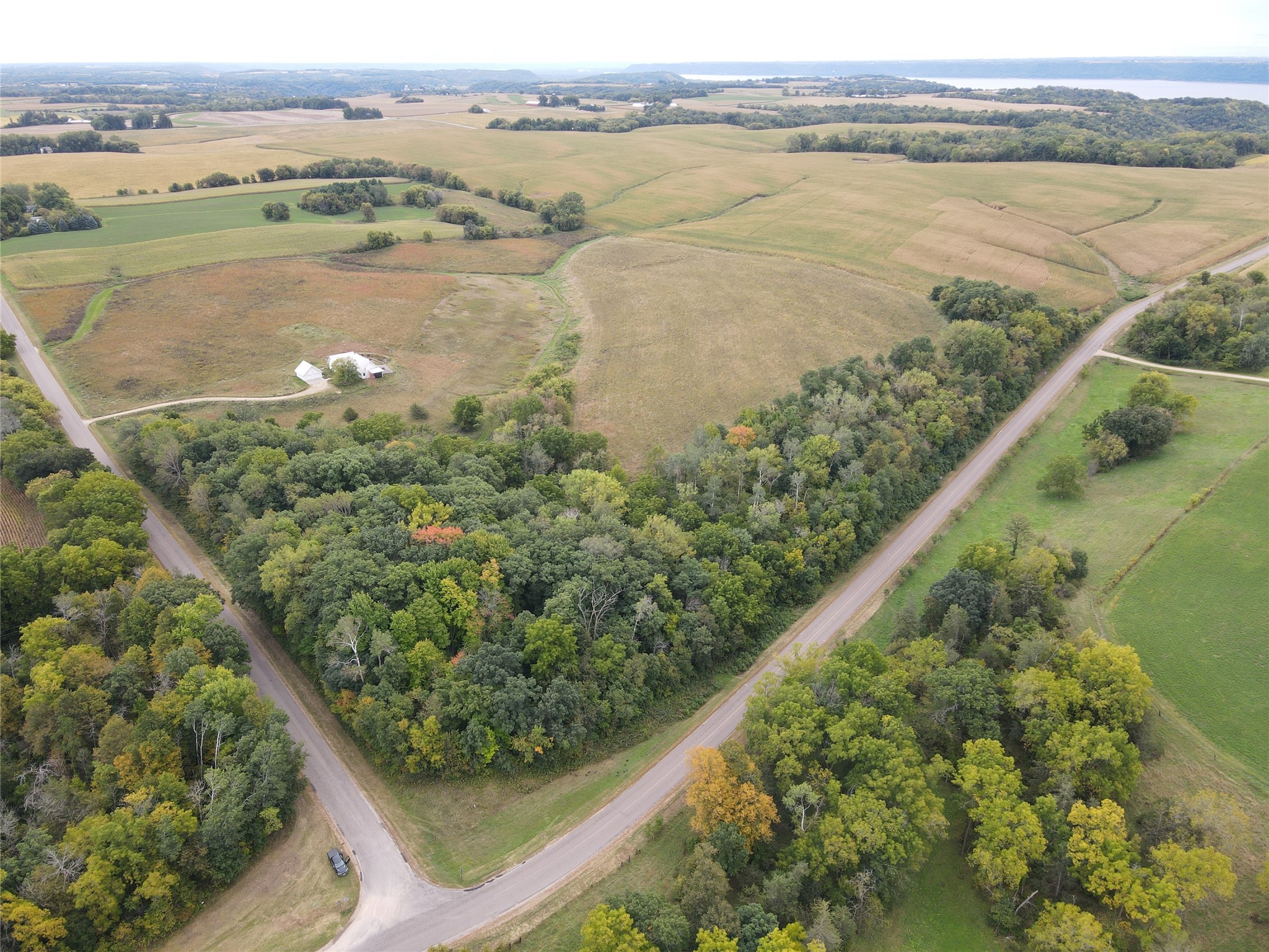 000 County Road E Property Photo 6