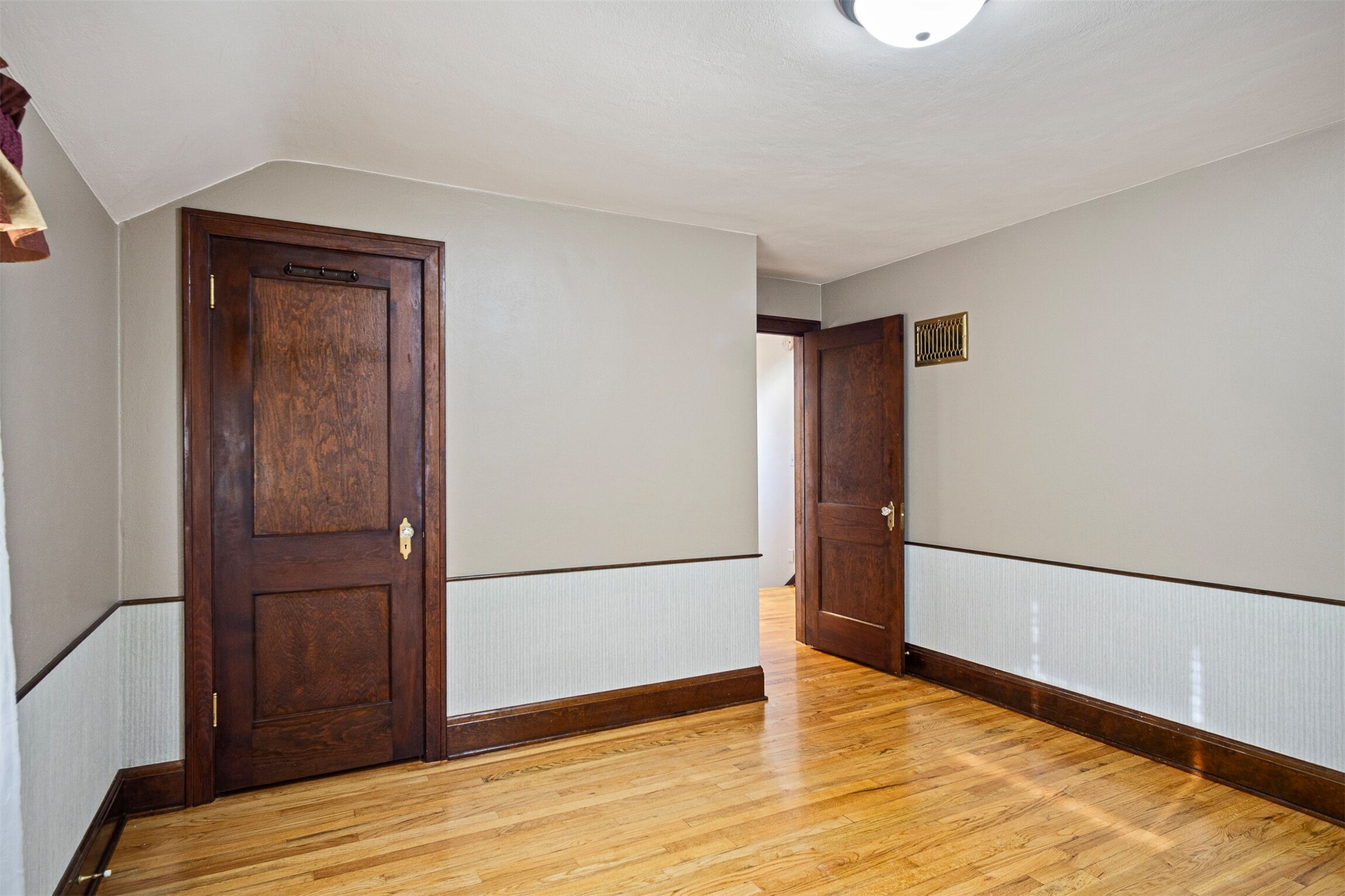 2017 11th Street Property Photo 24