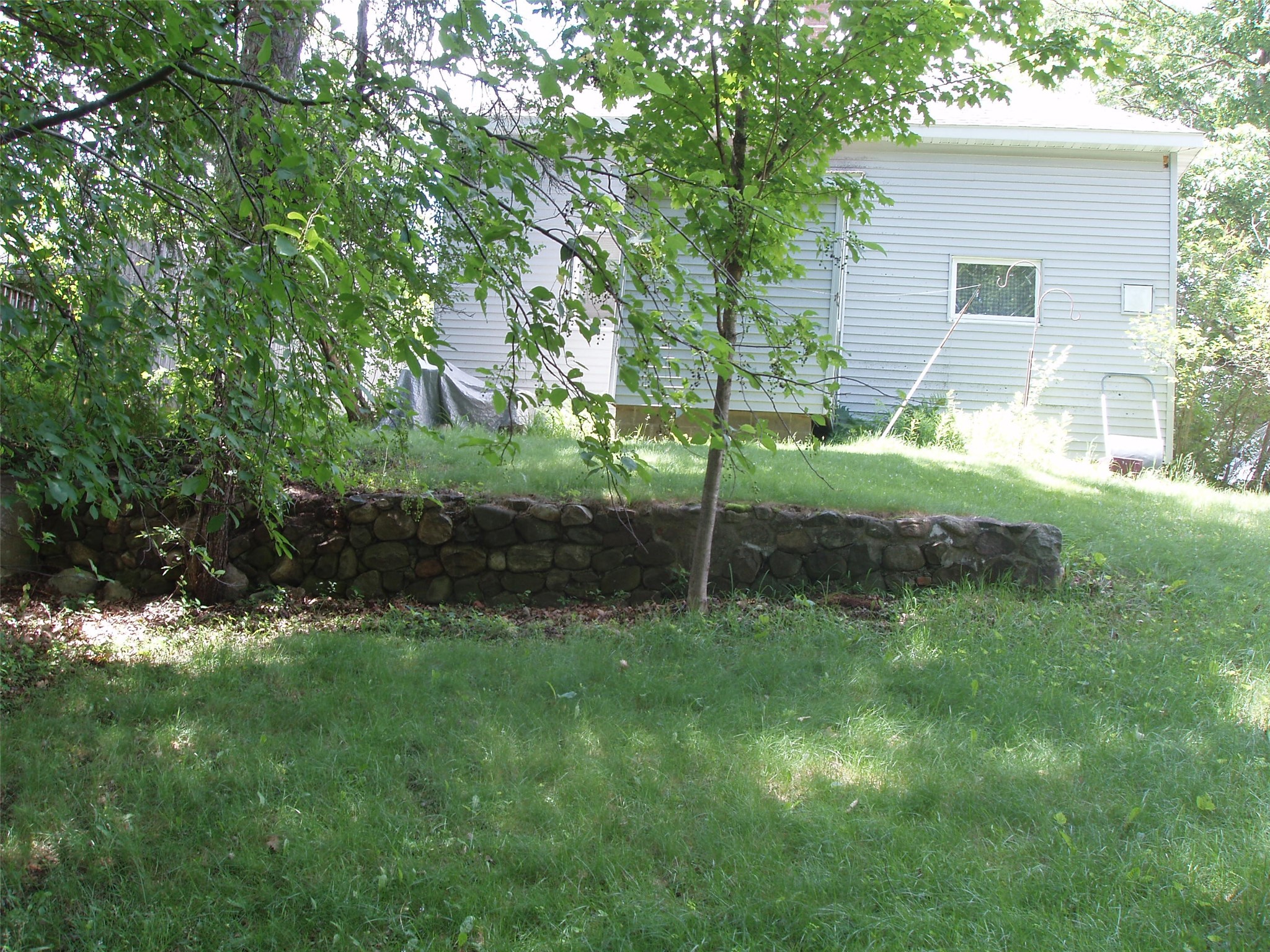 563 S 3rd Avenue Property Photo 6