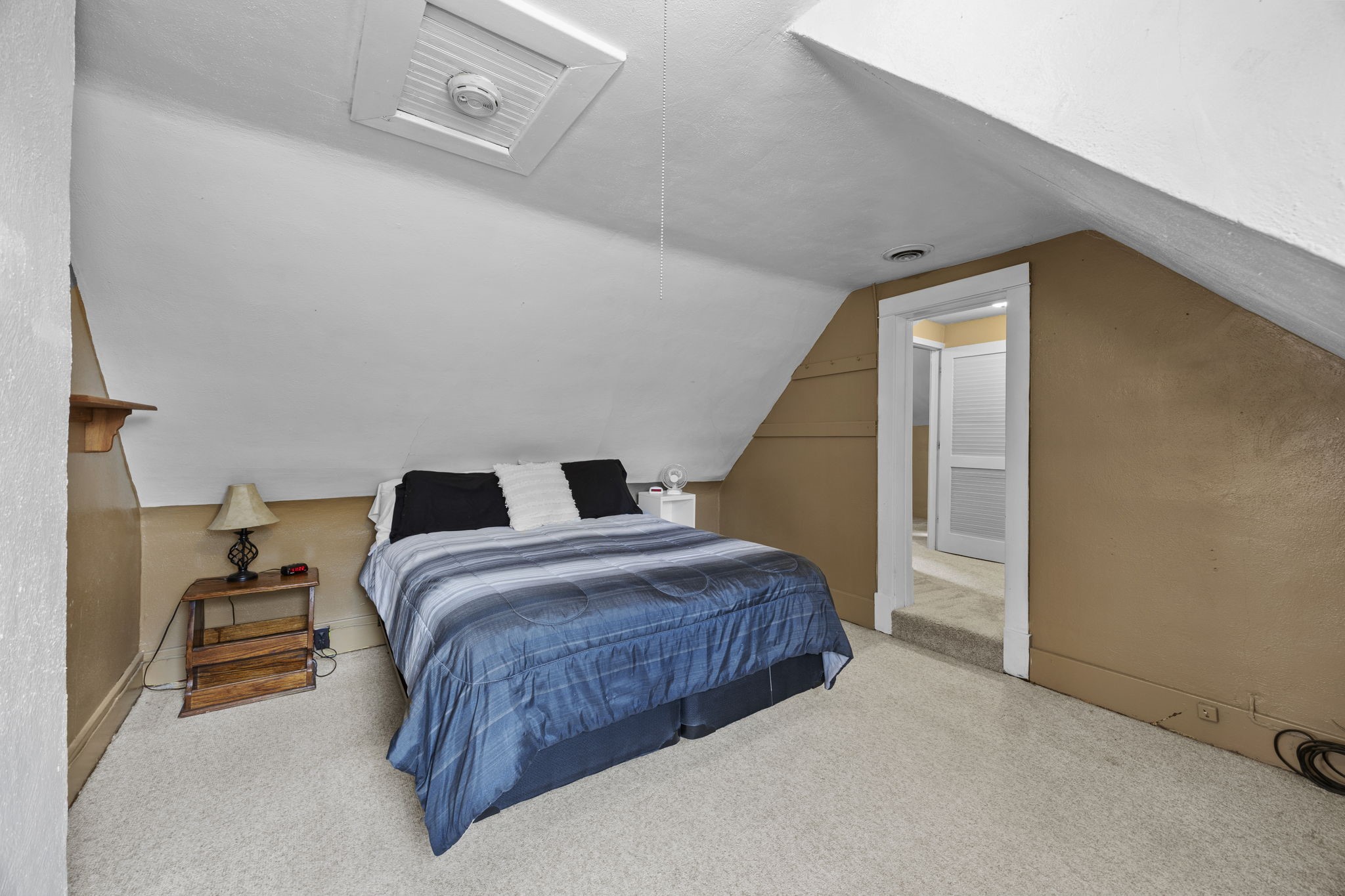 400 South Road Property Photo 16