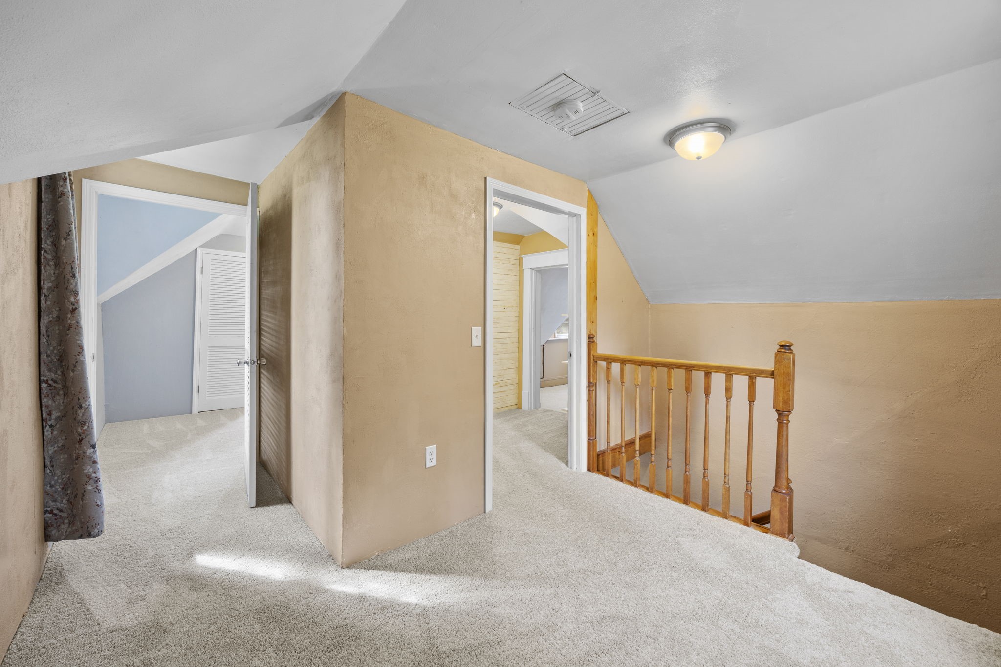 400 South Road Property Photo 17