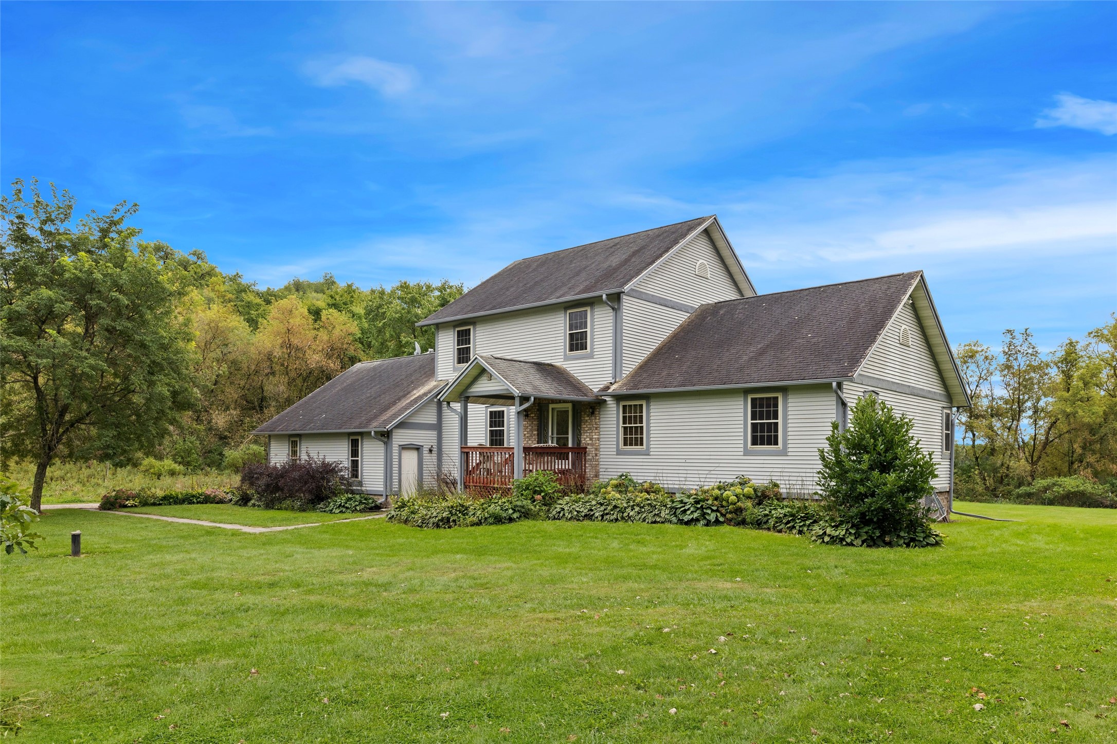 11124 W Neperud Road Property Photo 1