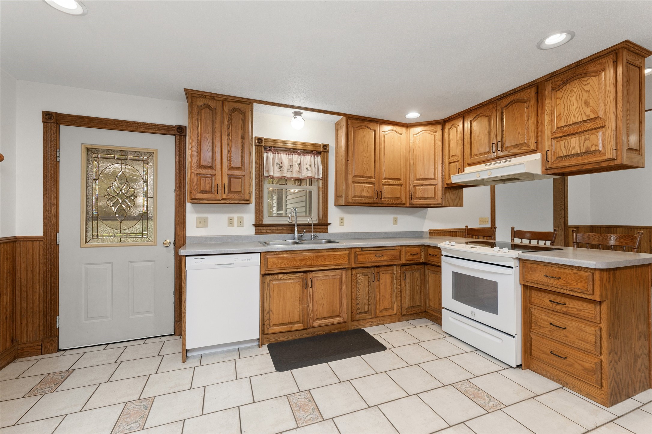 11124 W Neperud Road Property Photo 10
