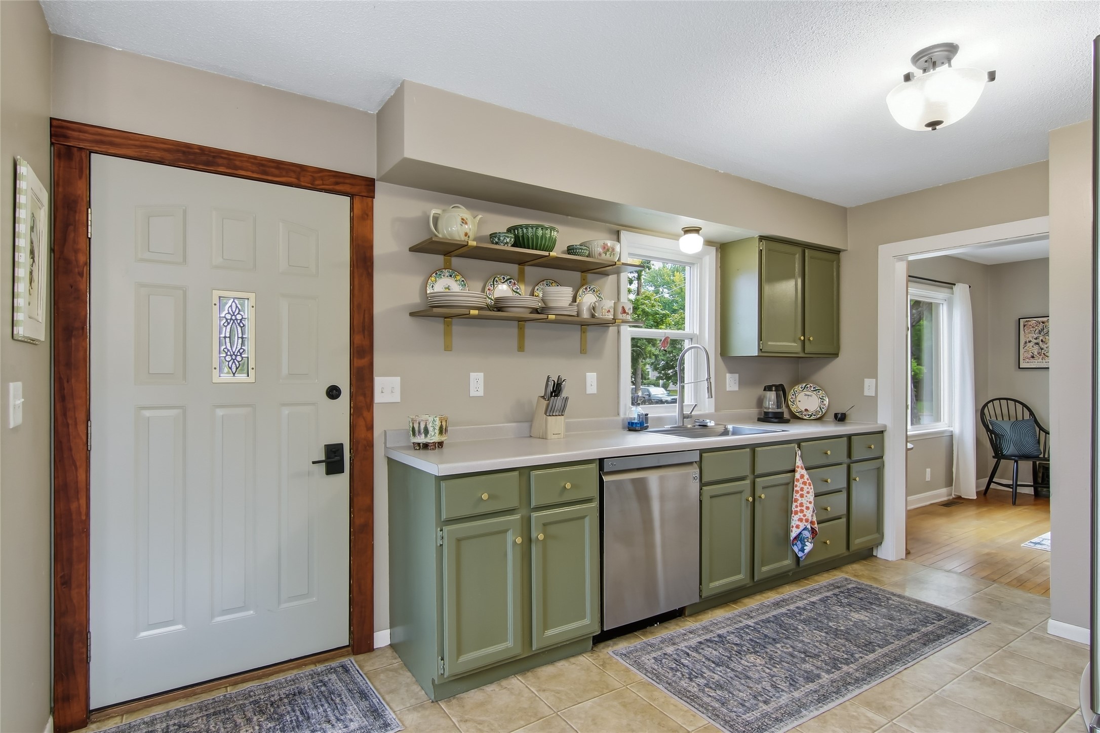 1324 Sherwin Avenue Property Photo 13