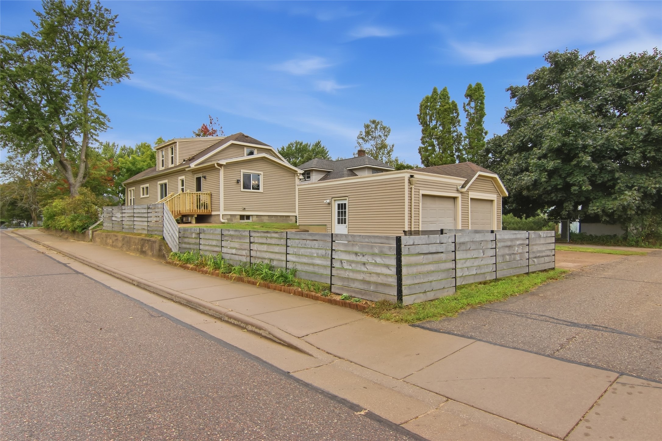 1324 Sherwin Avenue Property Photo 32