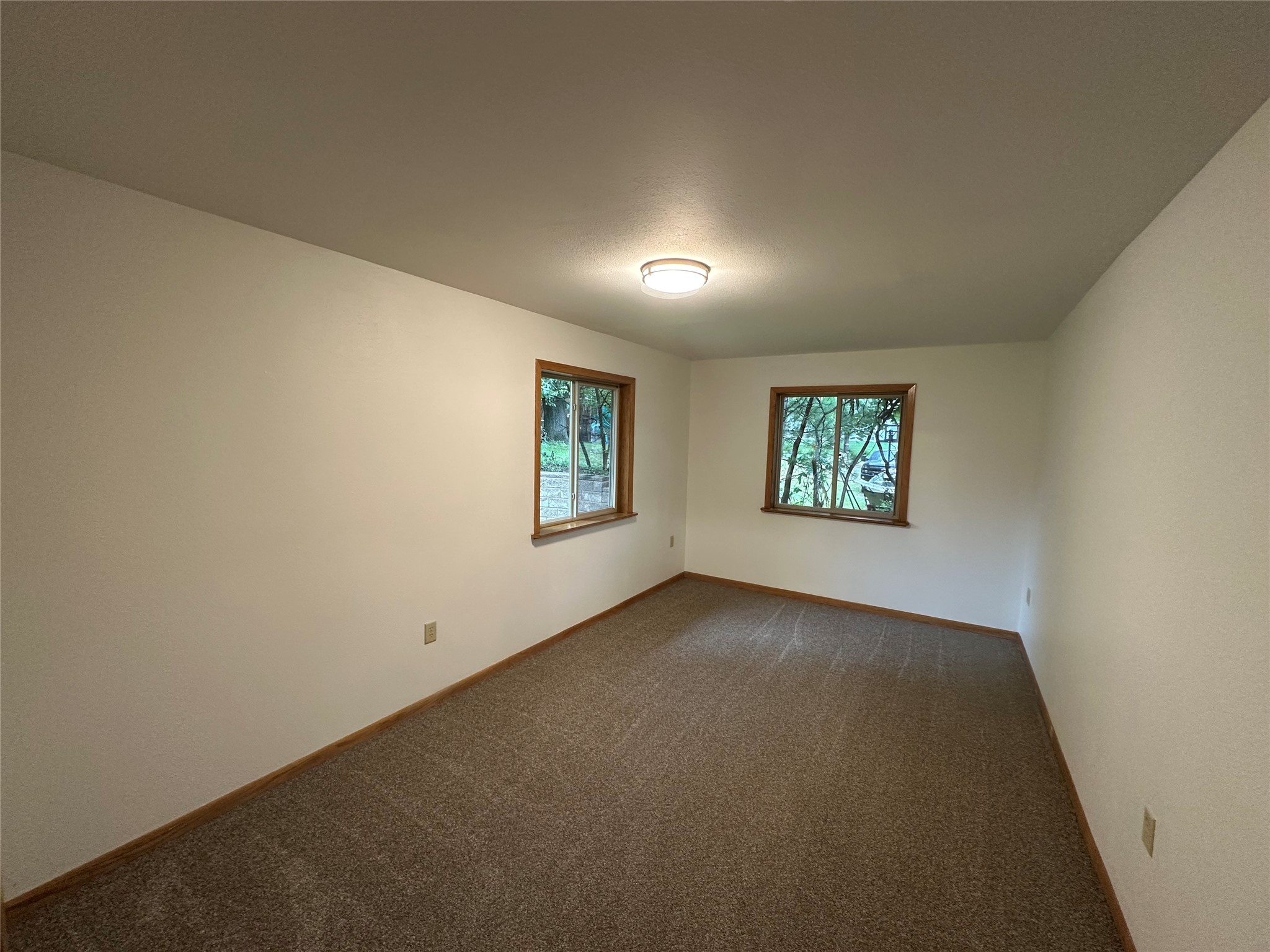2610 Mont Claire Road Property Photo 13