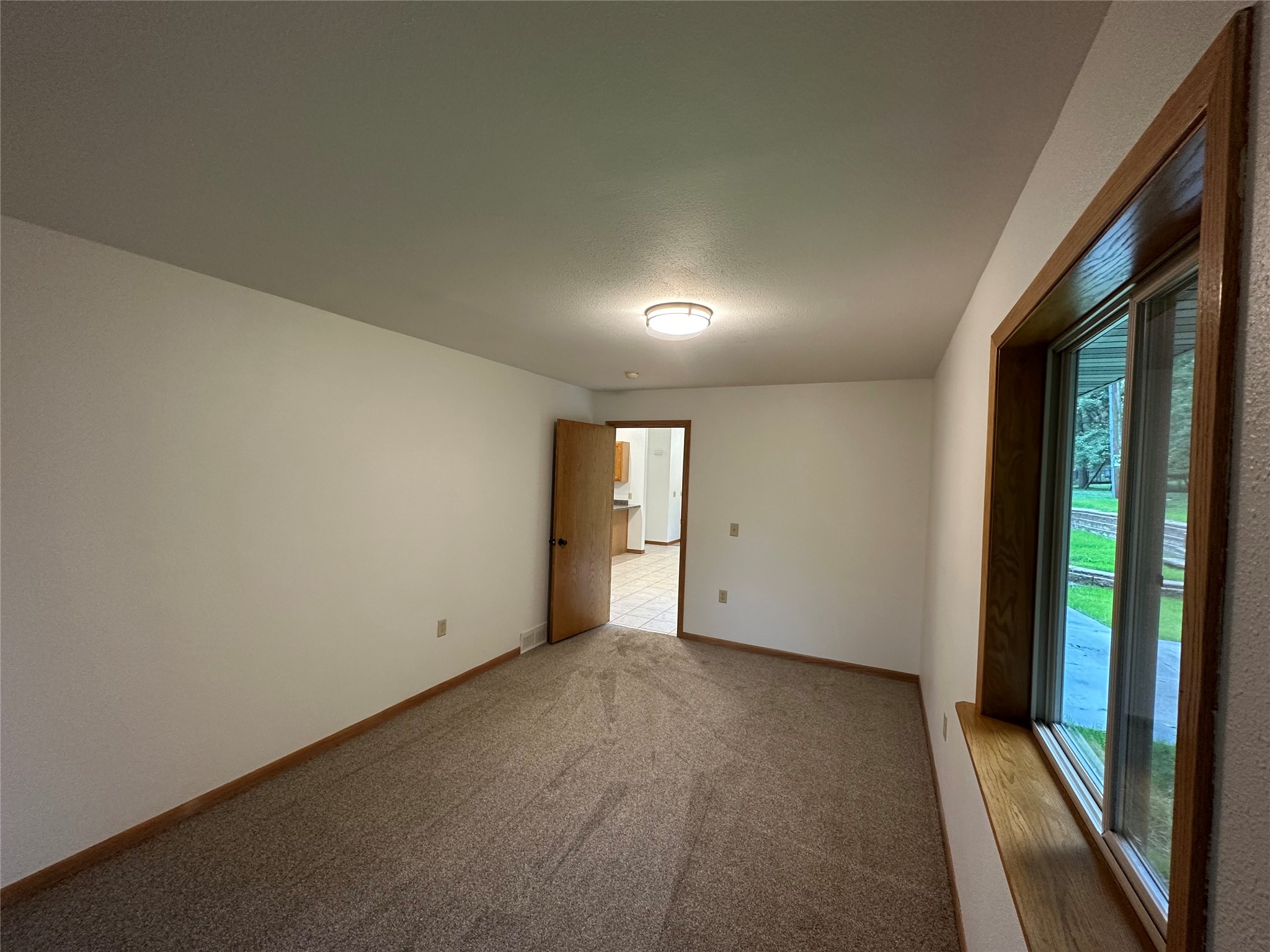 2610 Mont Claire Road Property Photo 14