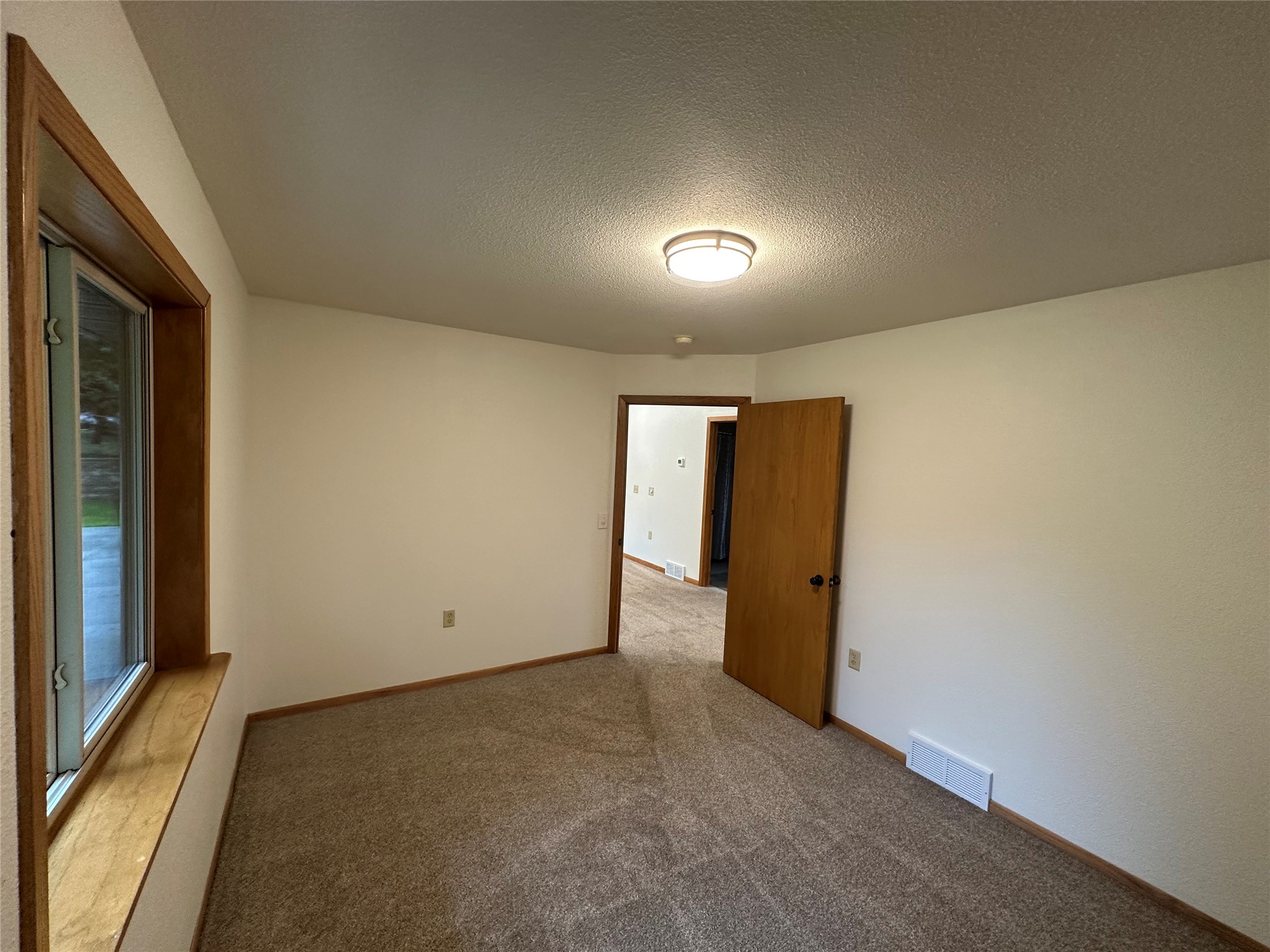 2610 Mont Claire Road Property Photo 19