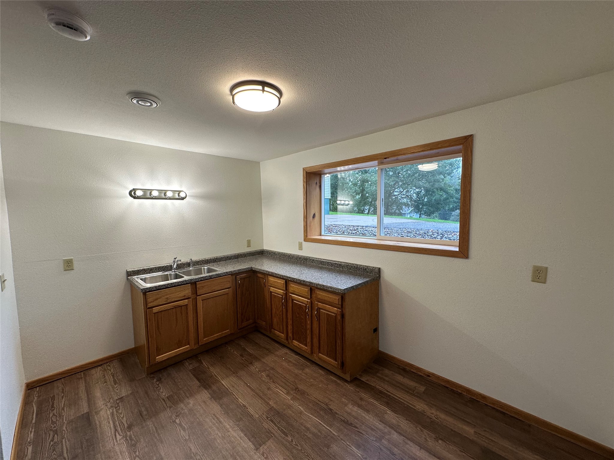 2610 Mont Claire Road Property Photo 41
