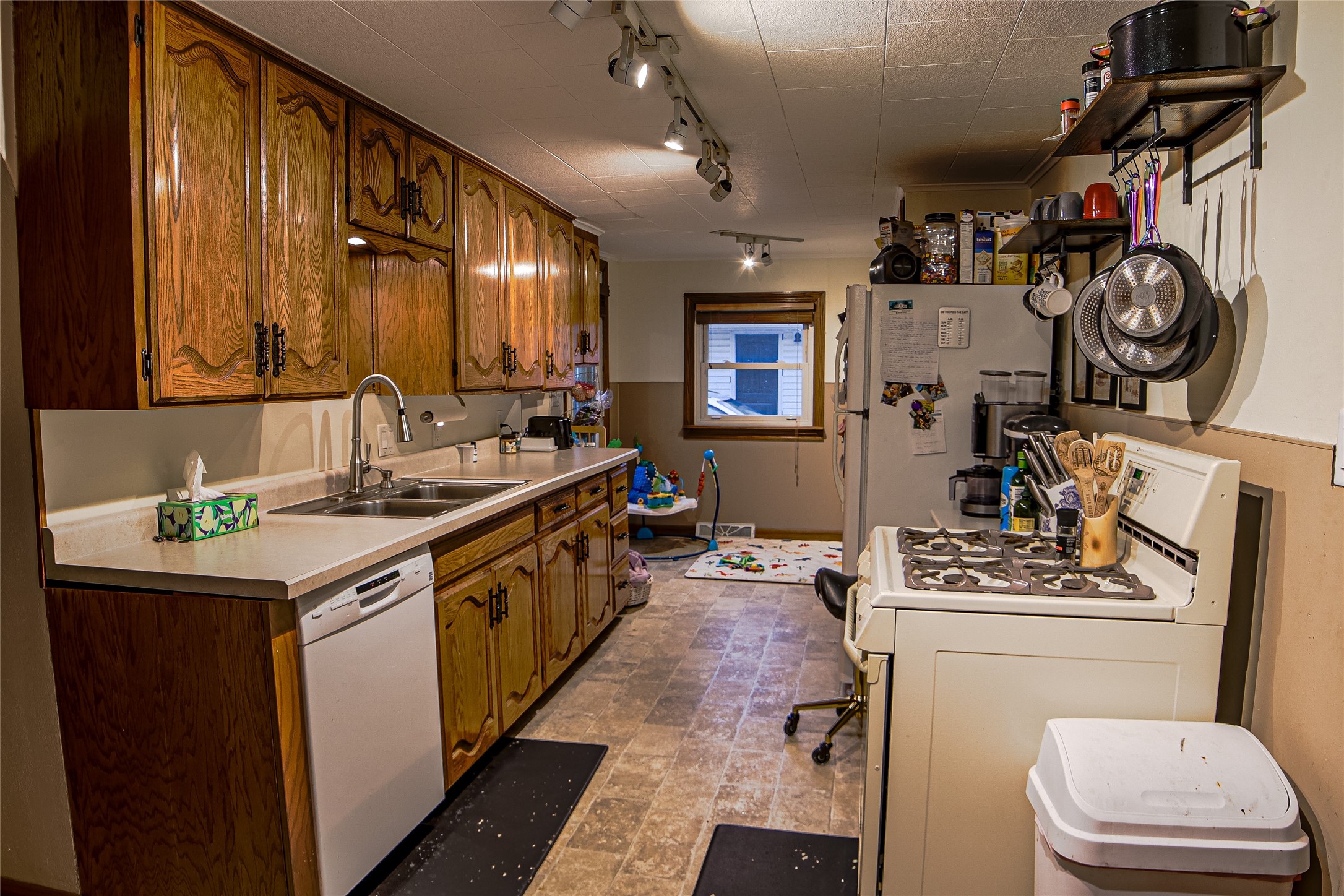2908 6th Street Property Photo 8