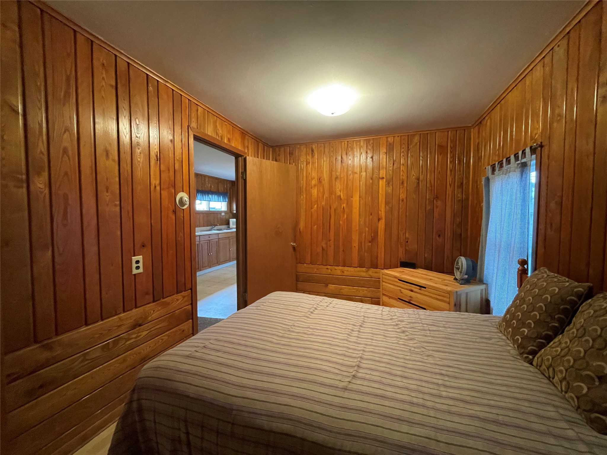 6563 W Railroad Avenue Property Photo 18