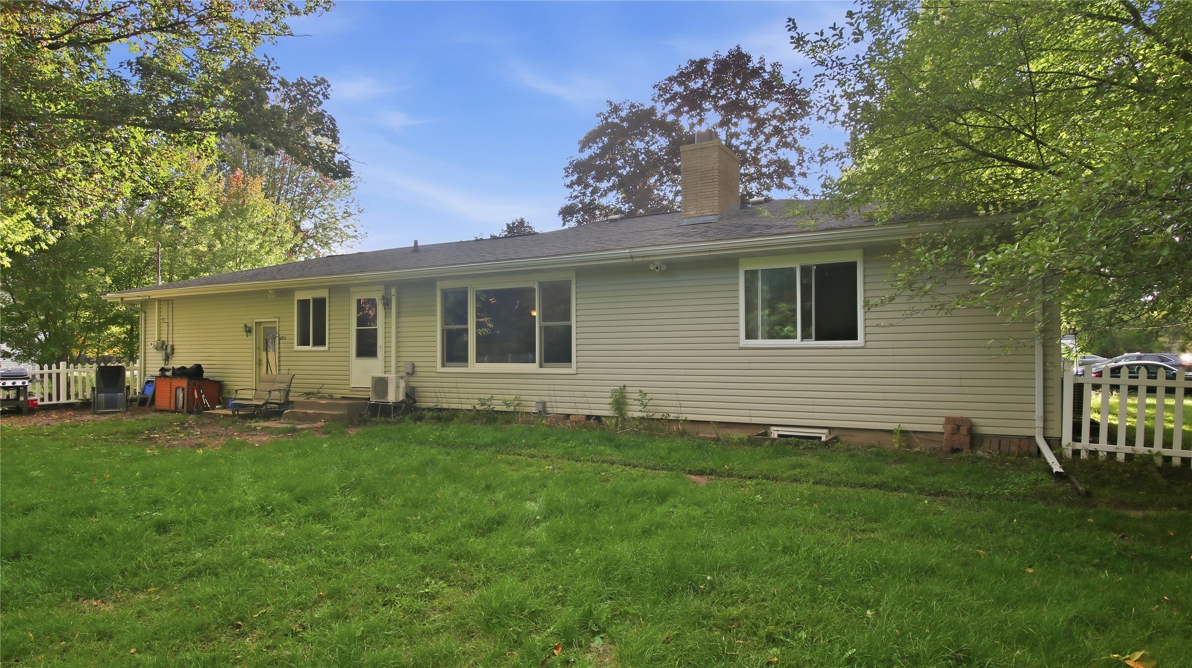 216 17th Street Ne Property Photo 3