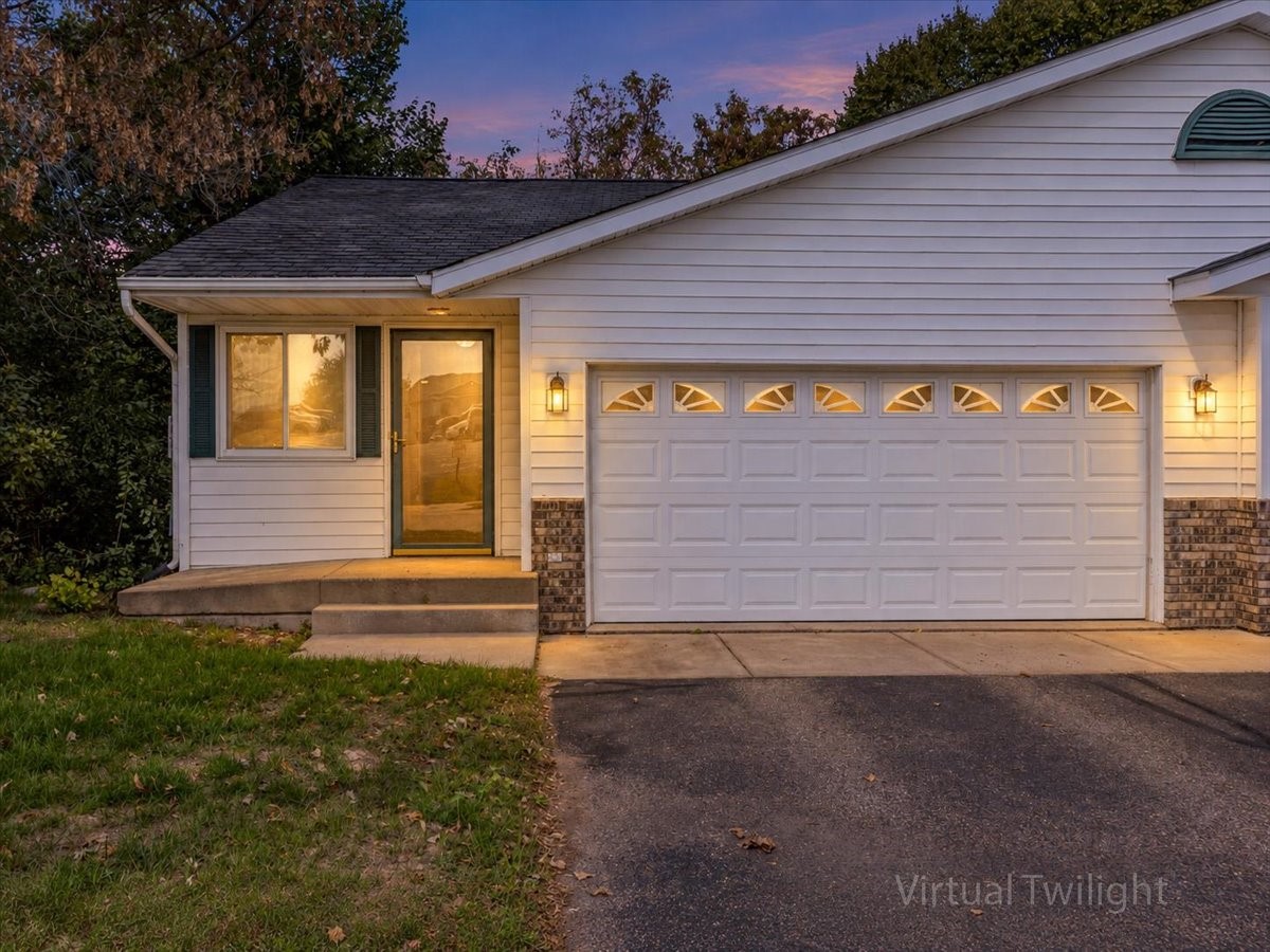 381 Red Cedar Street 1 Property Photo 2