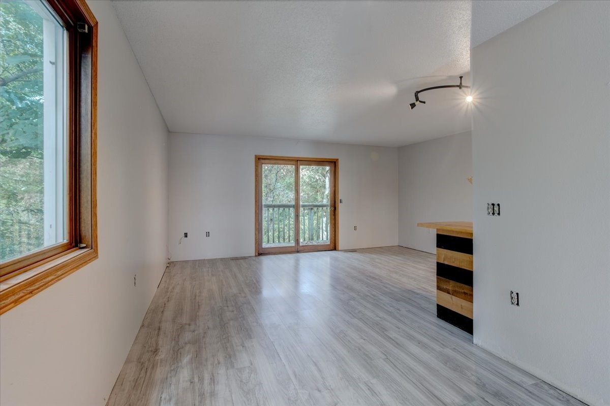 381 Red Cedar Street 1 Property Photo 8