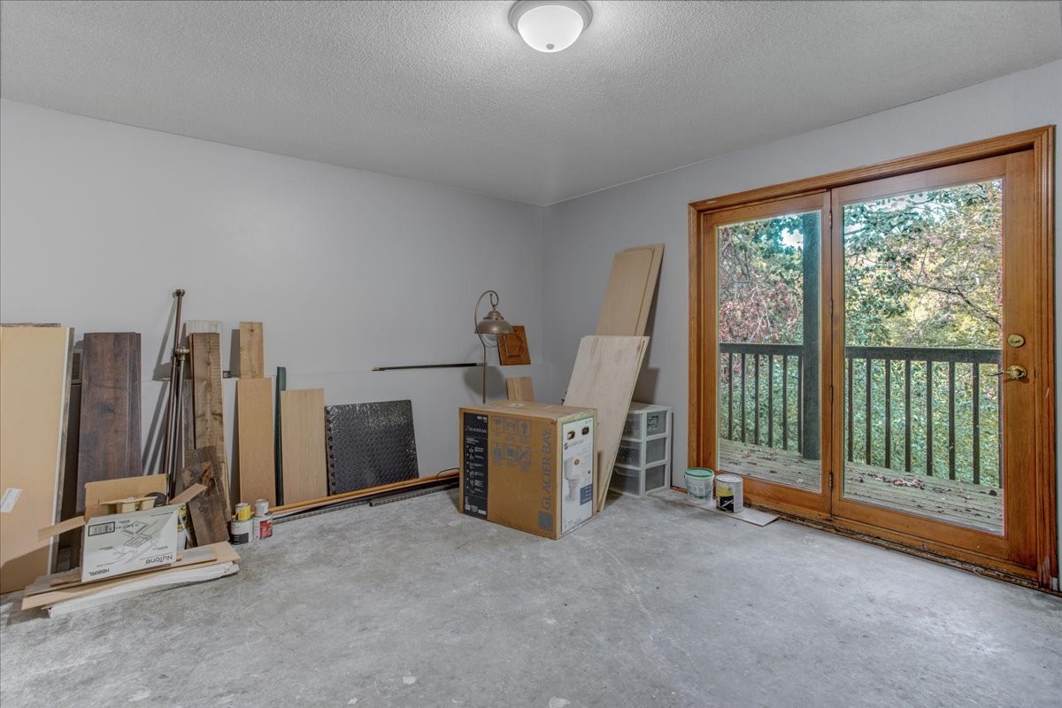381 Red Cedar Street 1 Property Photo 23