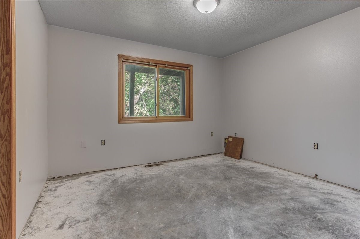 381 Red Cedar Street 1 Property Photo 24