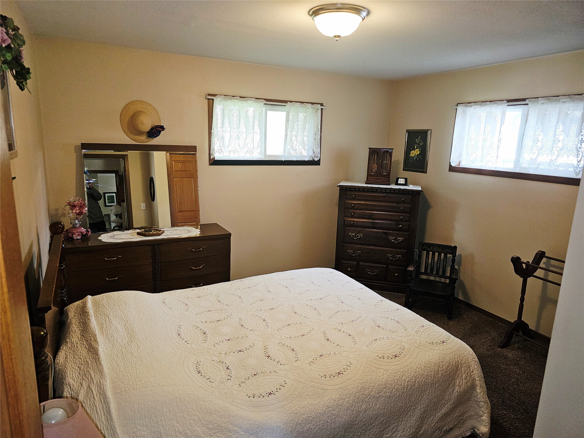 35 W Franklin Avenue Property Photo 12