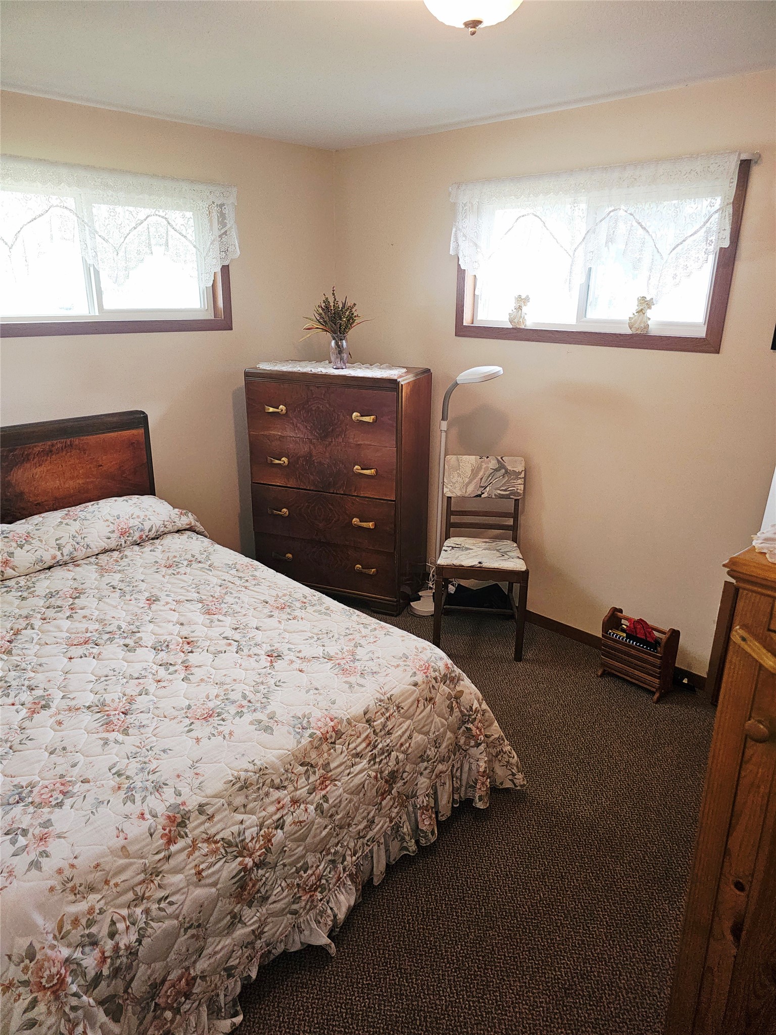 35 W Franklin Avenue Property Photo 14