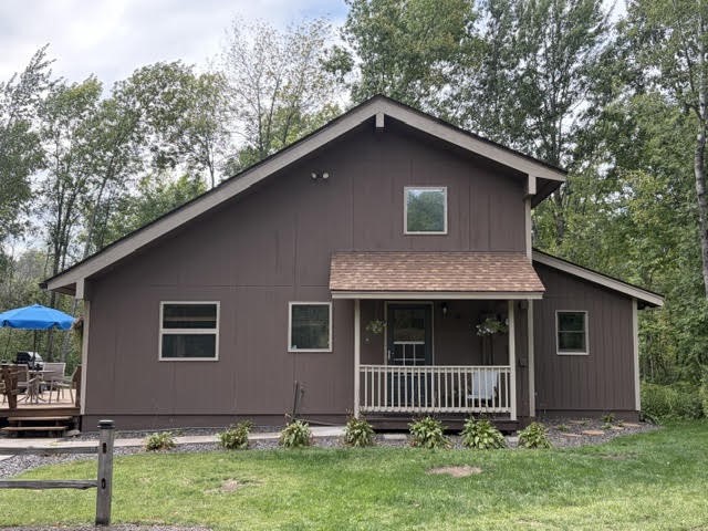 24697 Clam Lake Drive Property Photo 2