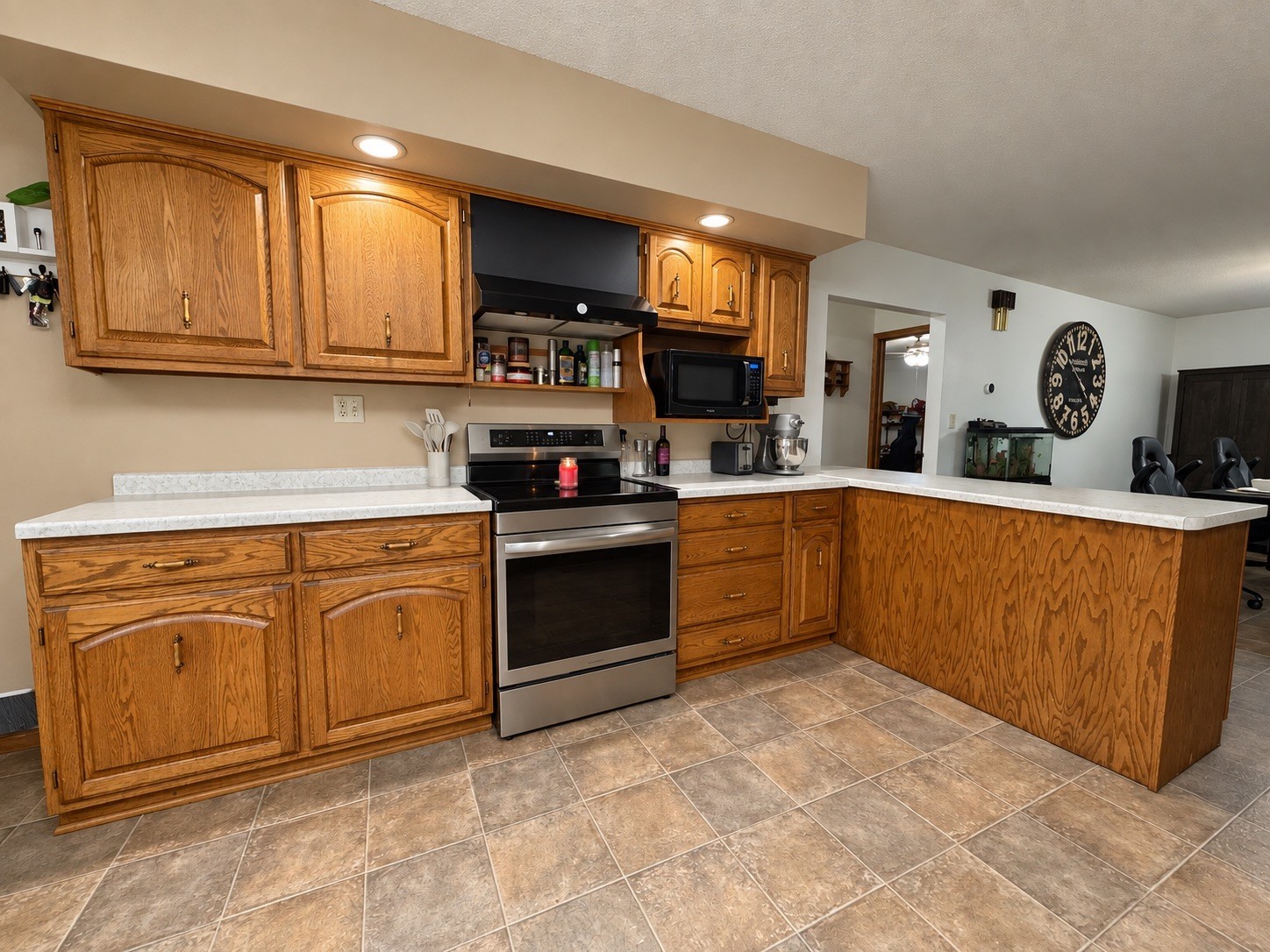 5063 W Tower Road Property Photo 9