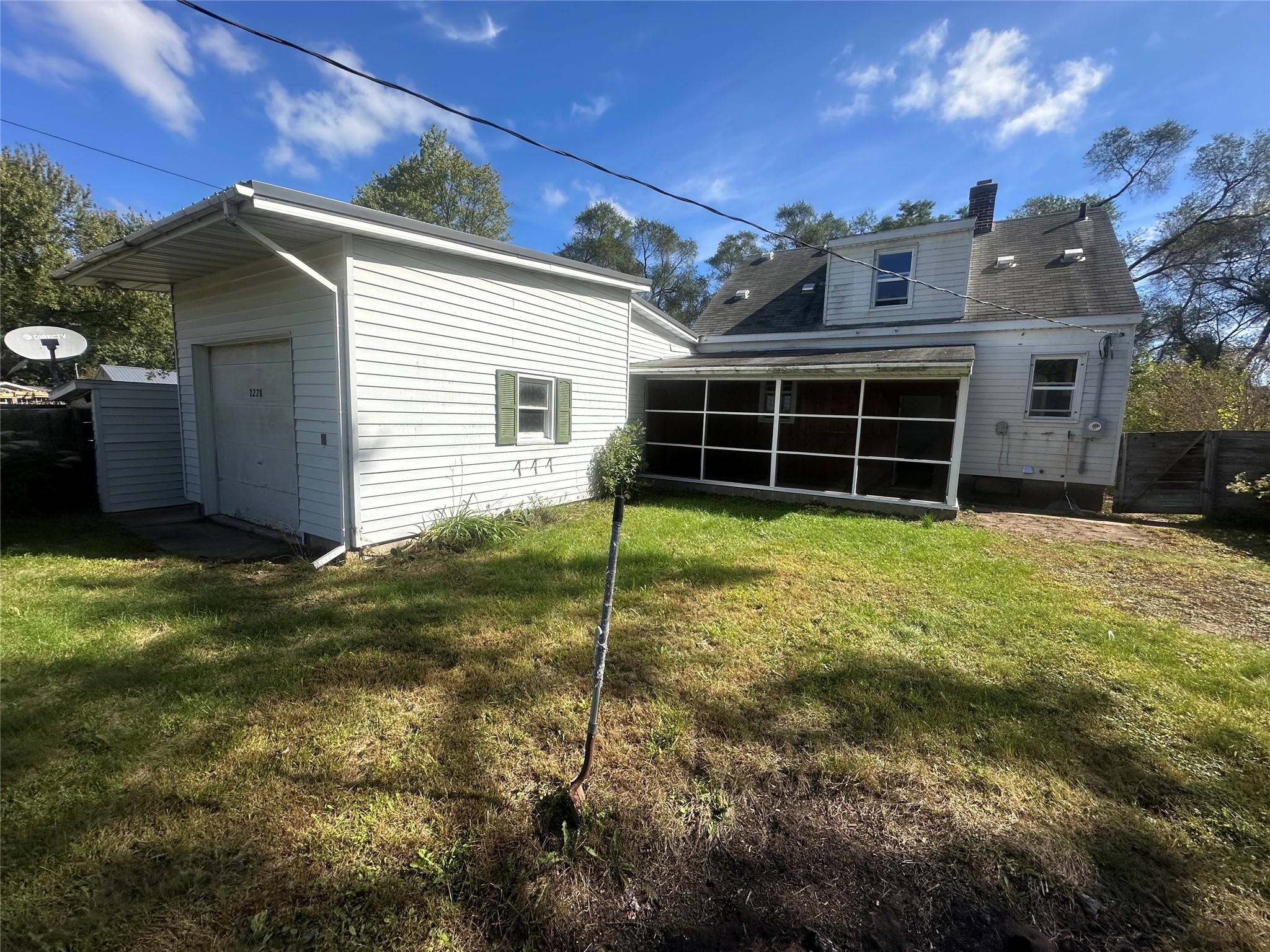 2228 8th Street Property Photo 3