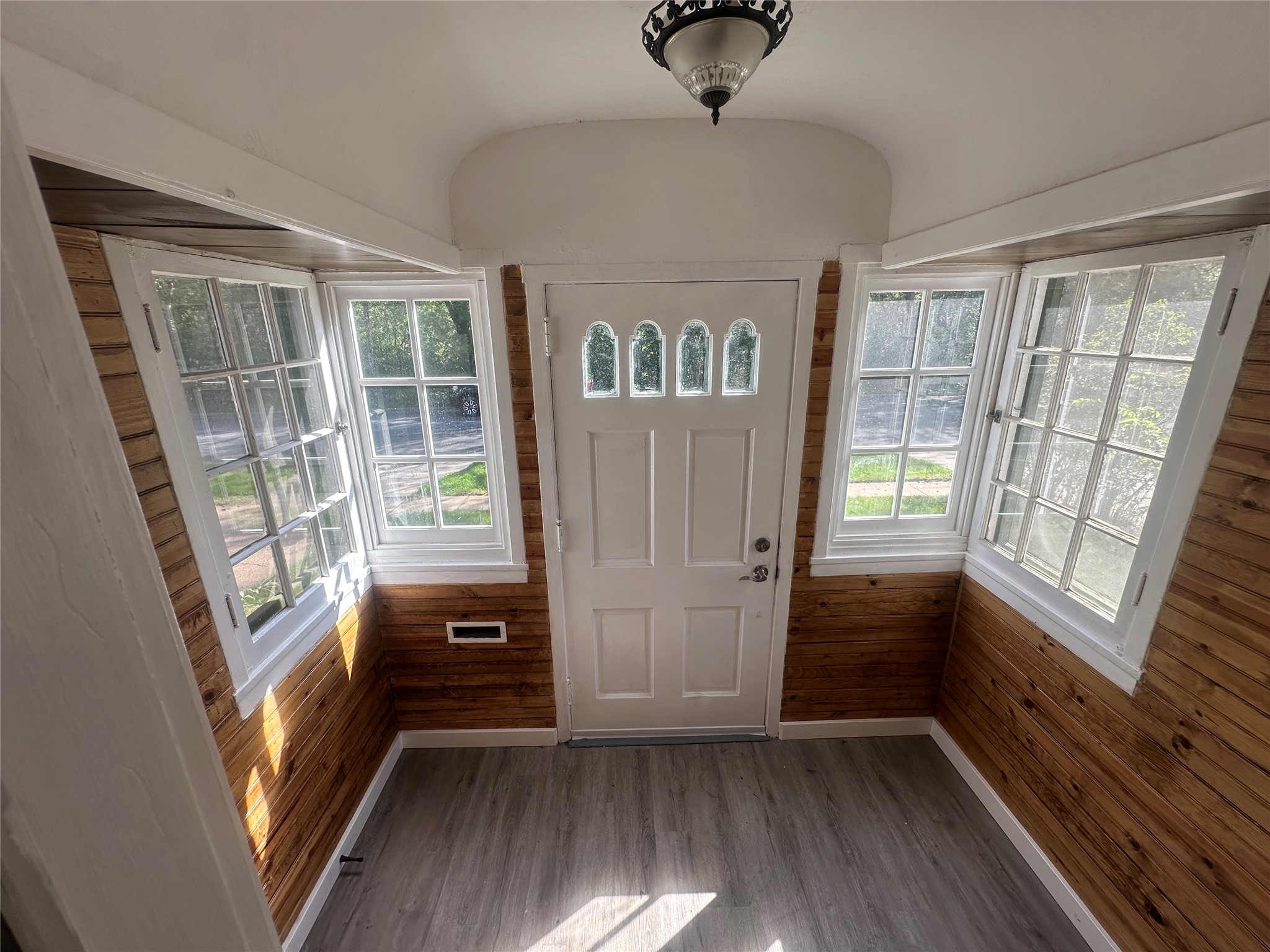2228 8th Street Property Photo 15
