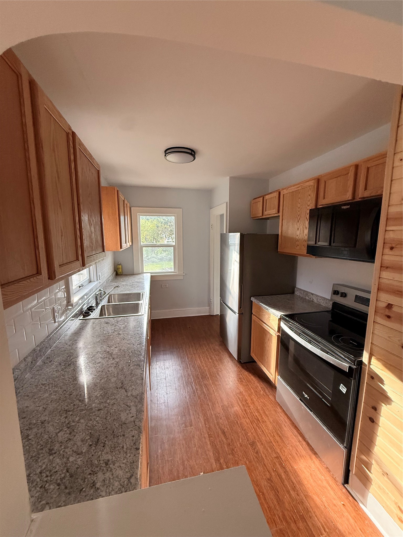 2228 8th Street Property Photo 17