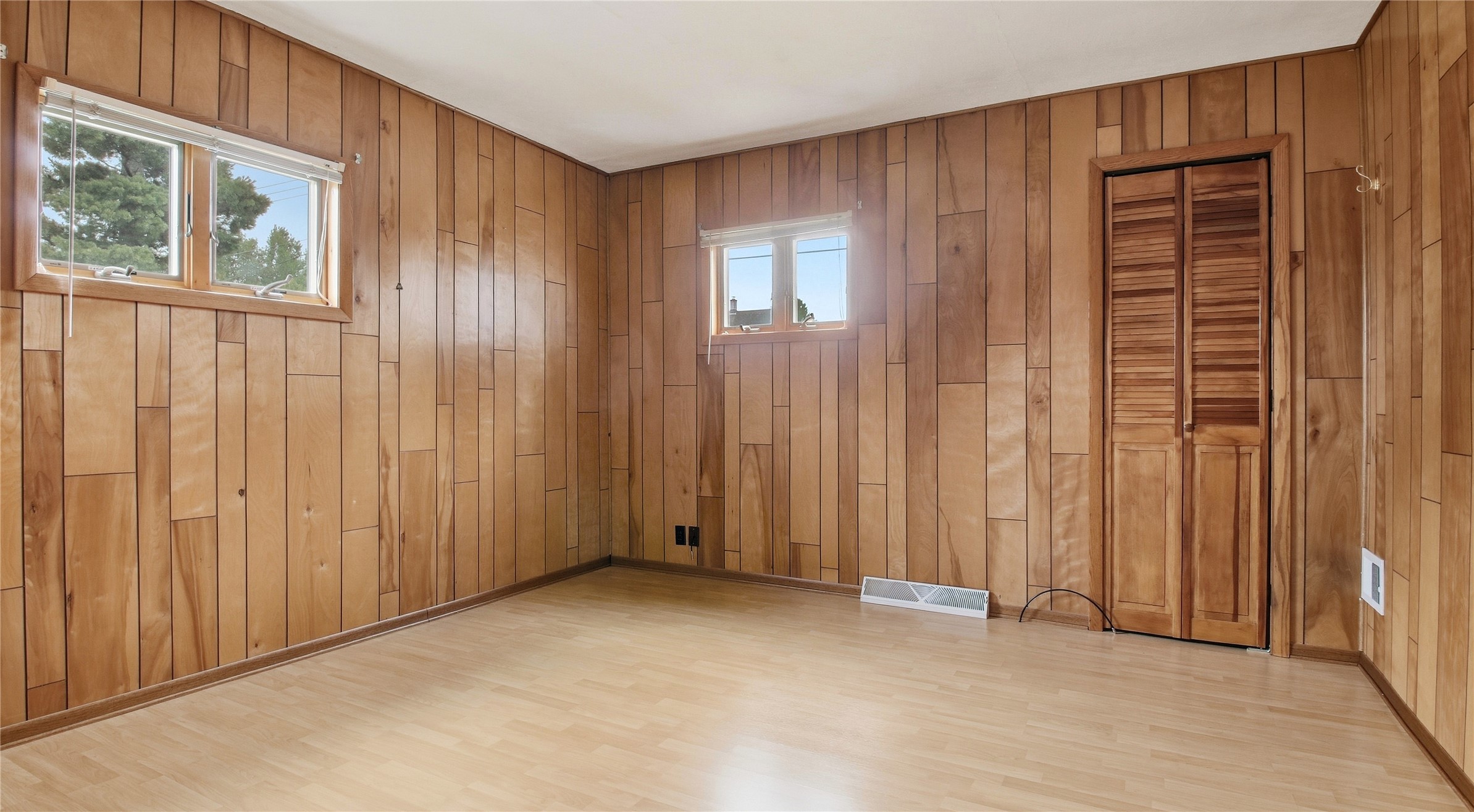 529 W Maple Street Property Photo 17