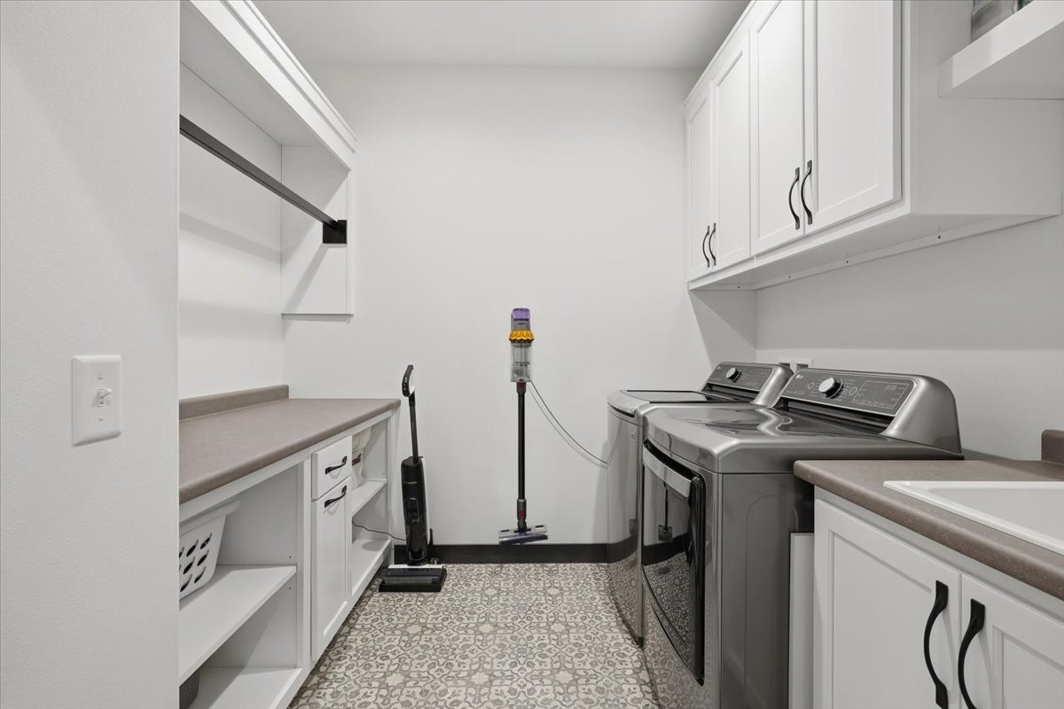 5022 Woodlands Drive Property Photo 29