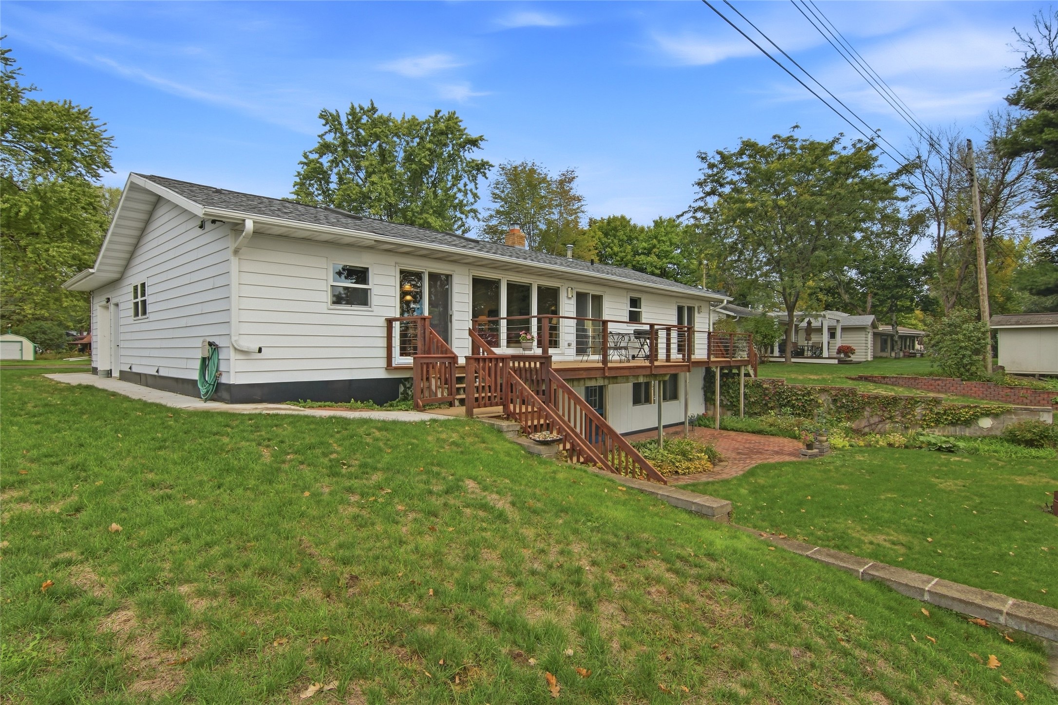1202 North Shore Drive Ne Property Photo 31