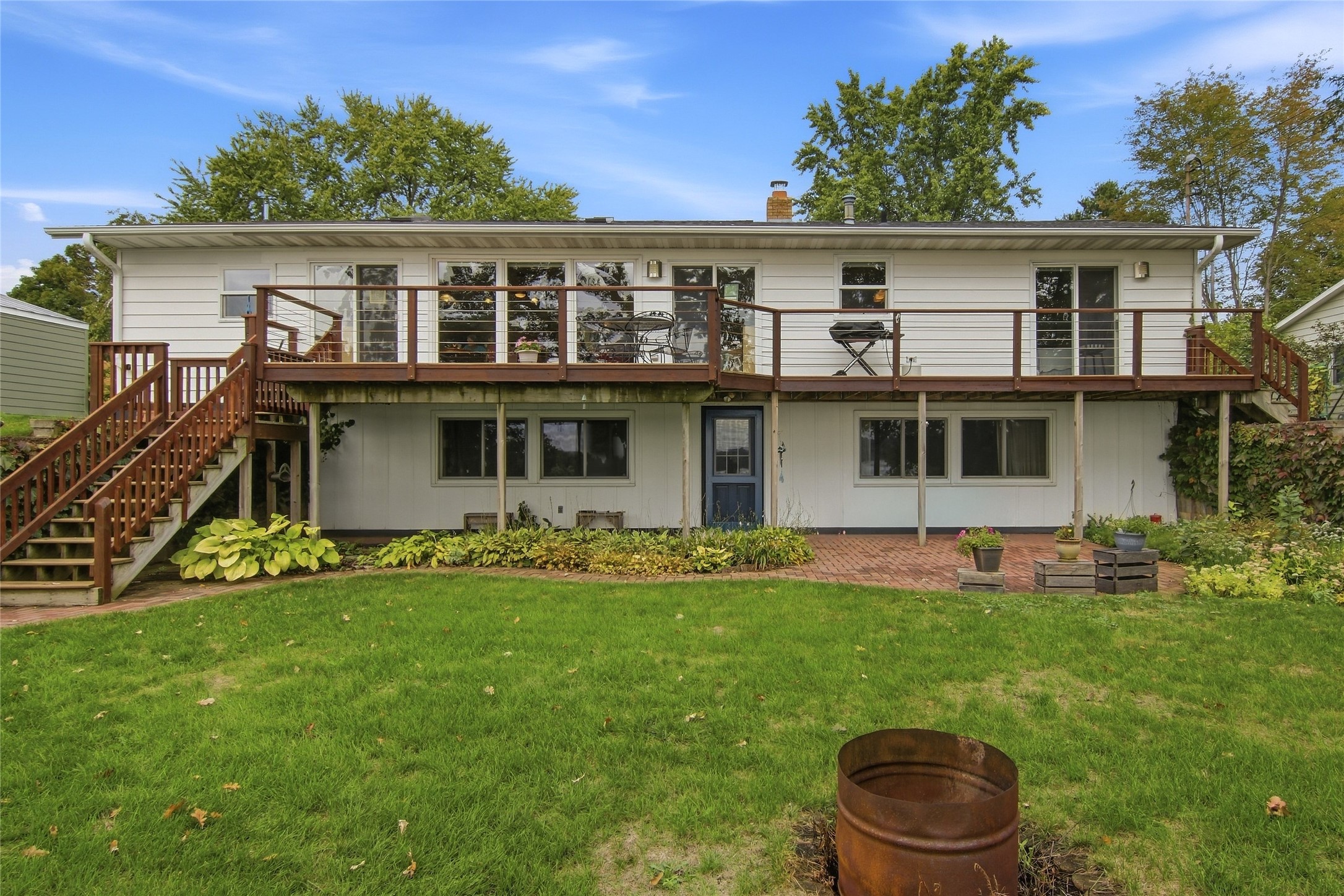1202 North Shore Drive Ne Property Photo 33