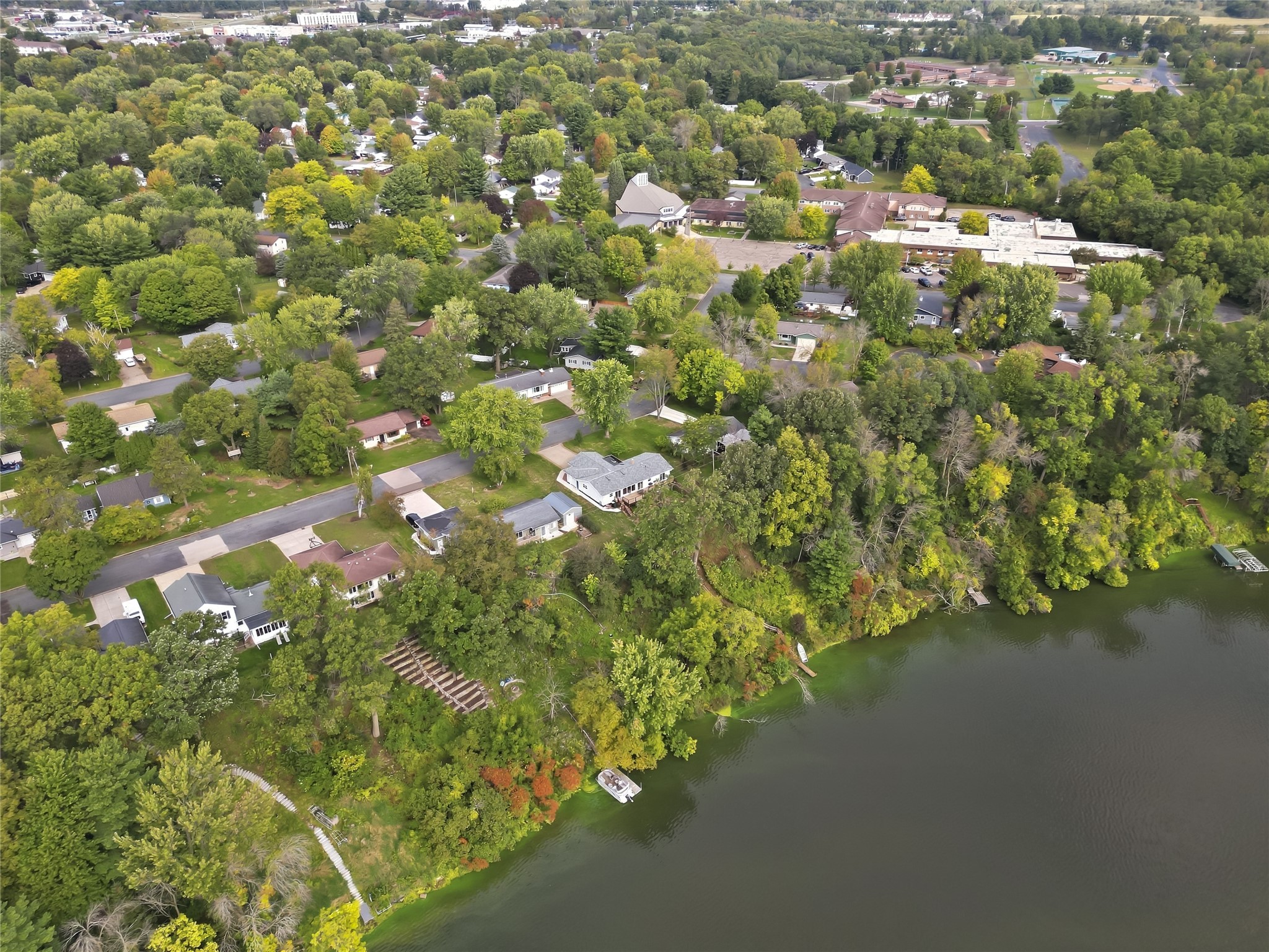 1202 North Shore Drive Ne Property Photo 45