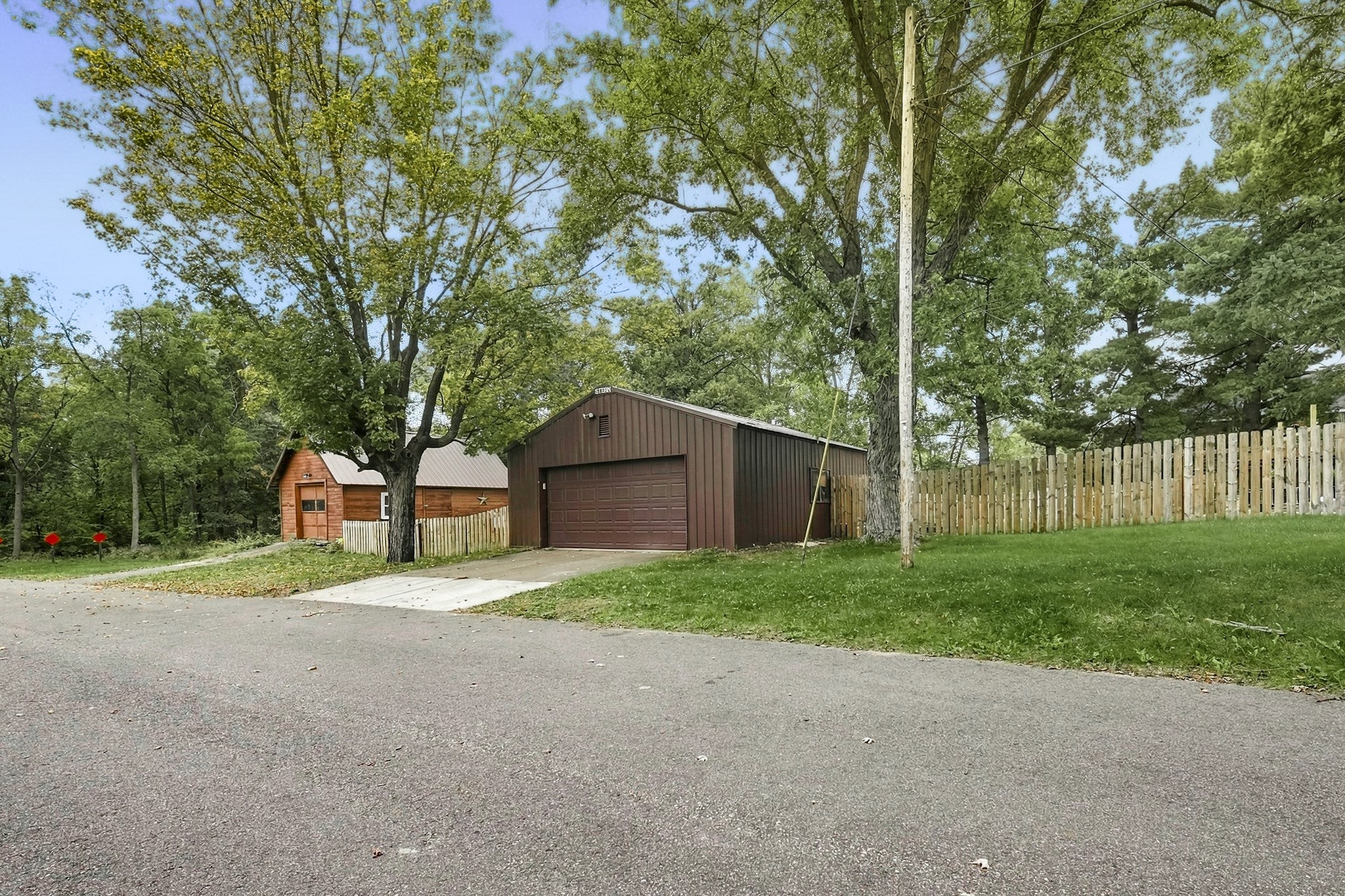 14118 5th Street Property Photo 14