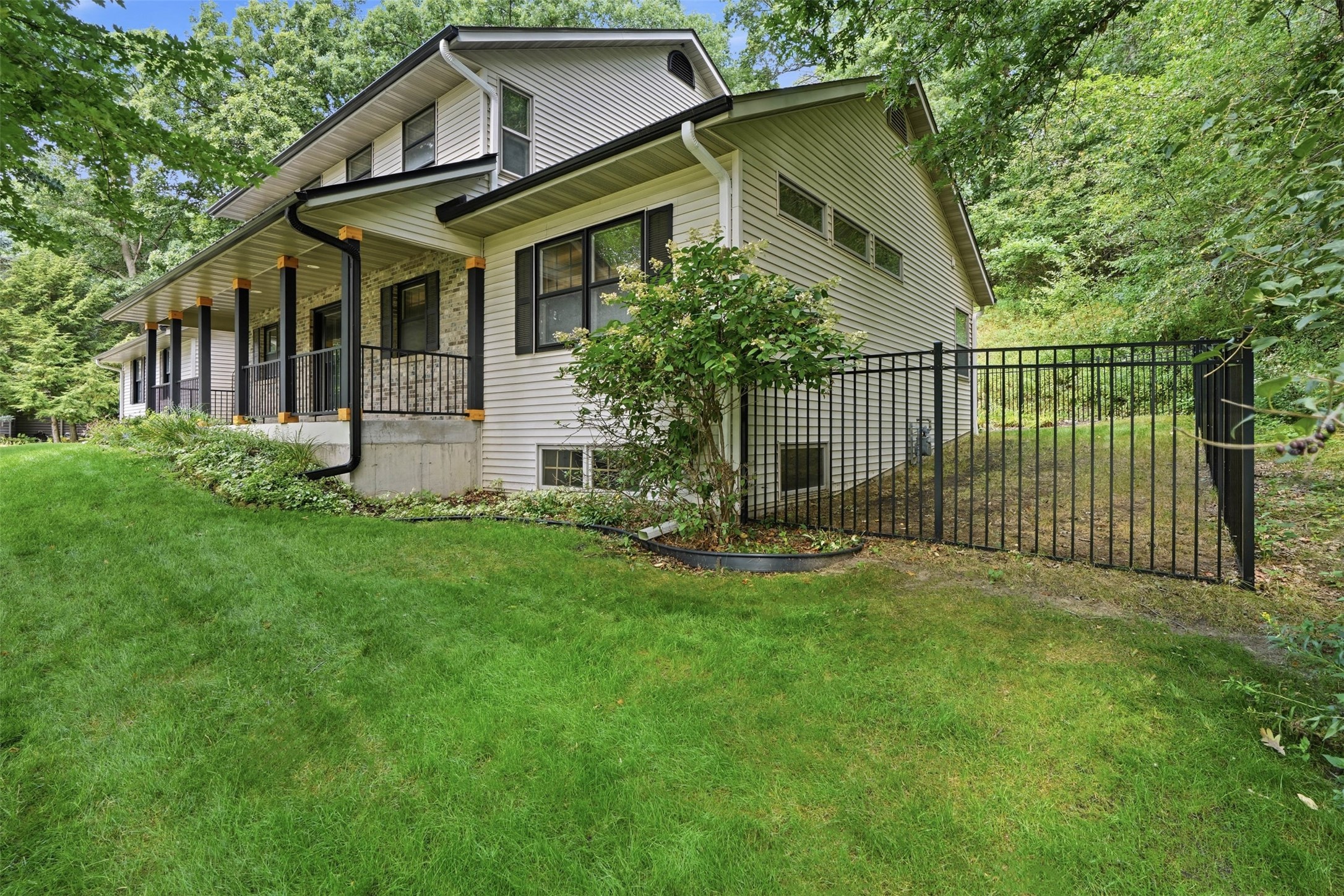 2978 W Princeton Avenue Property Photo 44