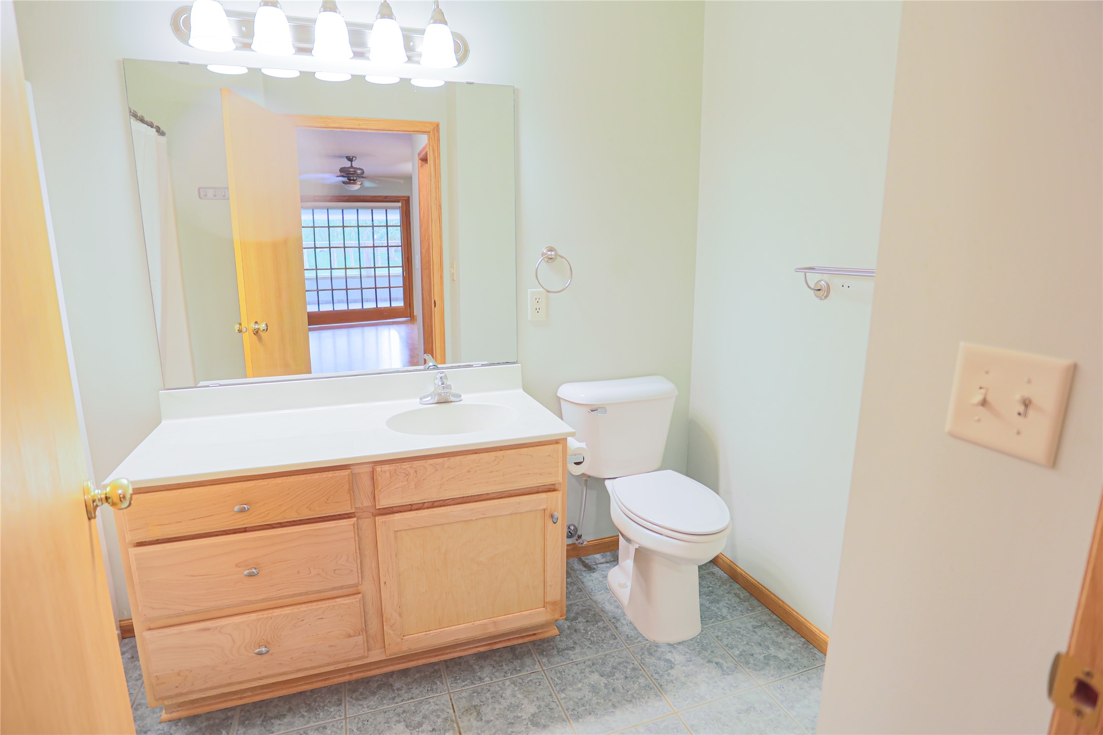 700 Leroy Lane 42 Property Photo 13