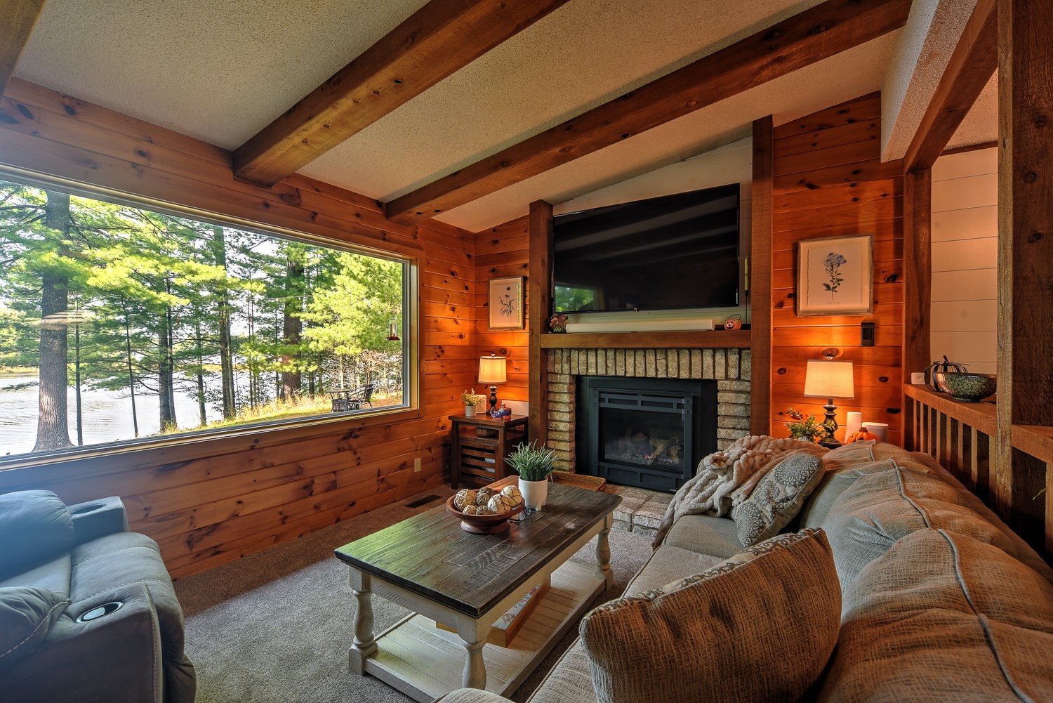 4120 Mallard Lake Road Property Photo 6