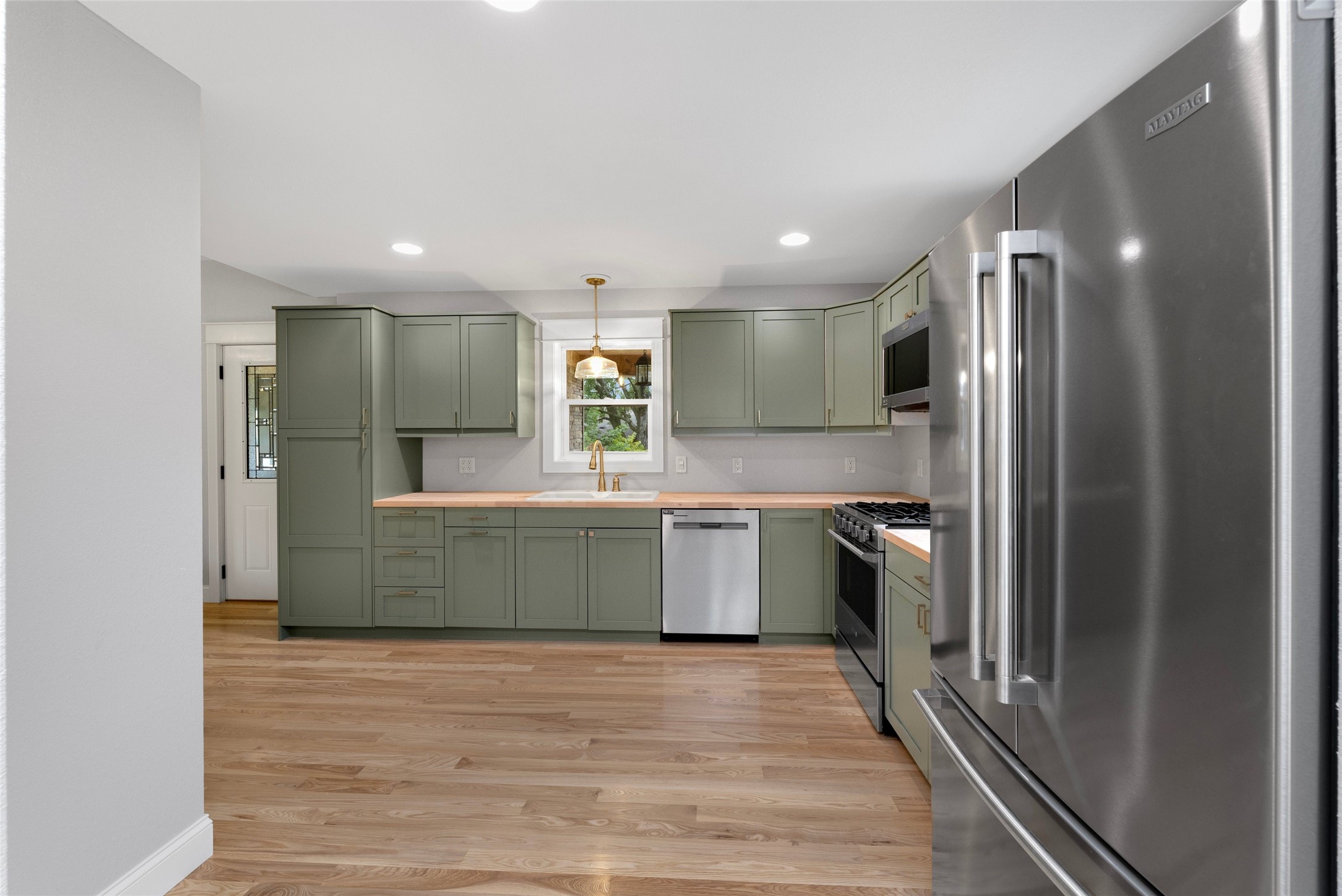 36513 Hancock Street Property Photo 11