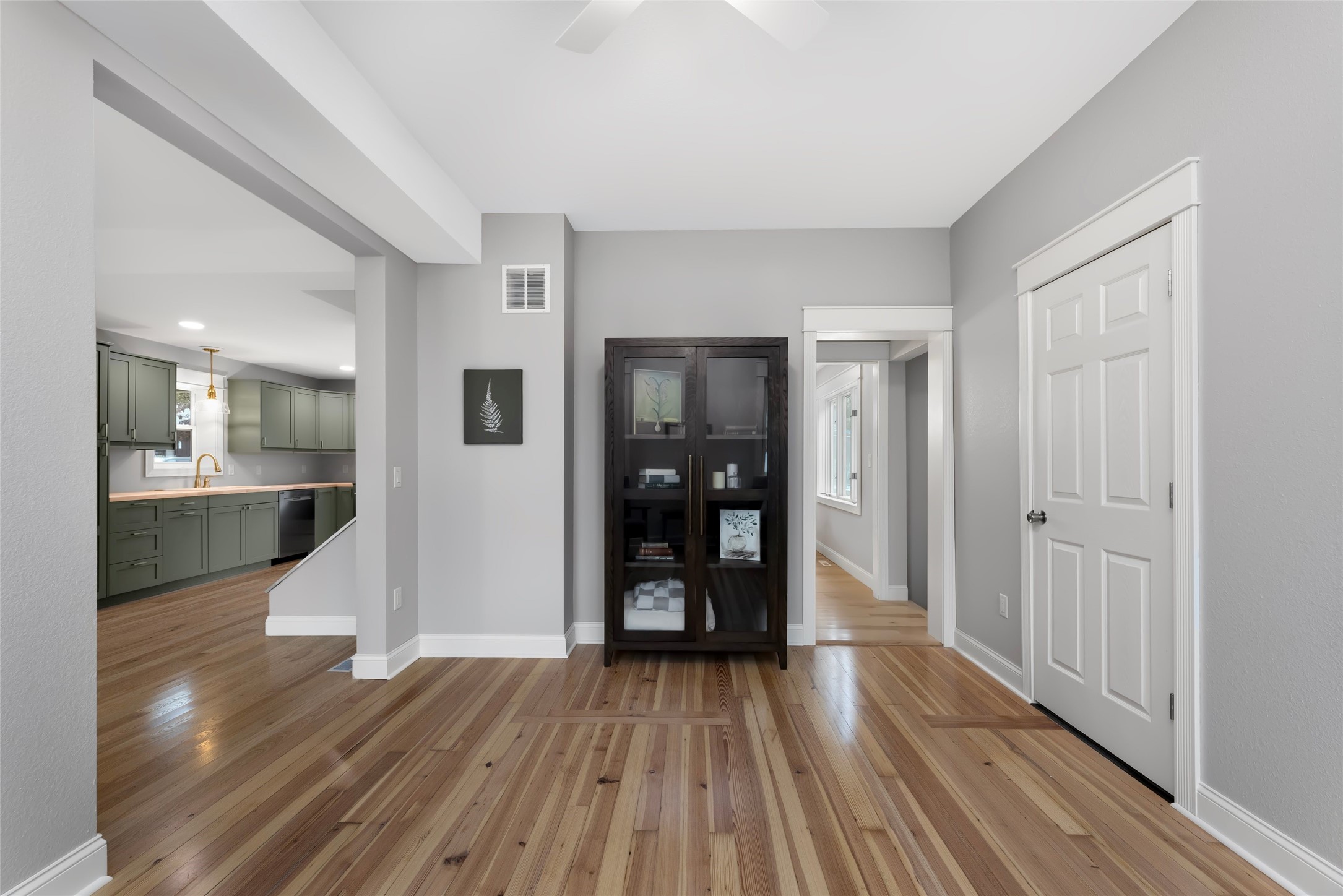 36513 Hancock Street Property Photo 14