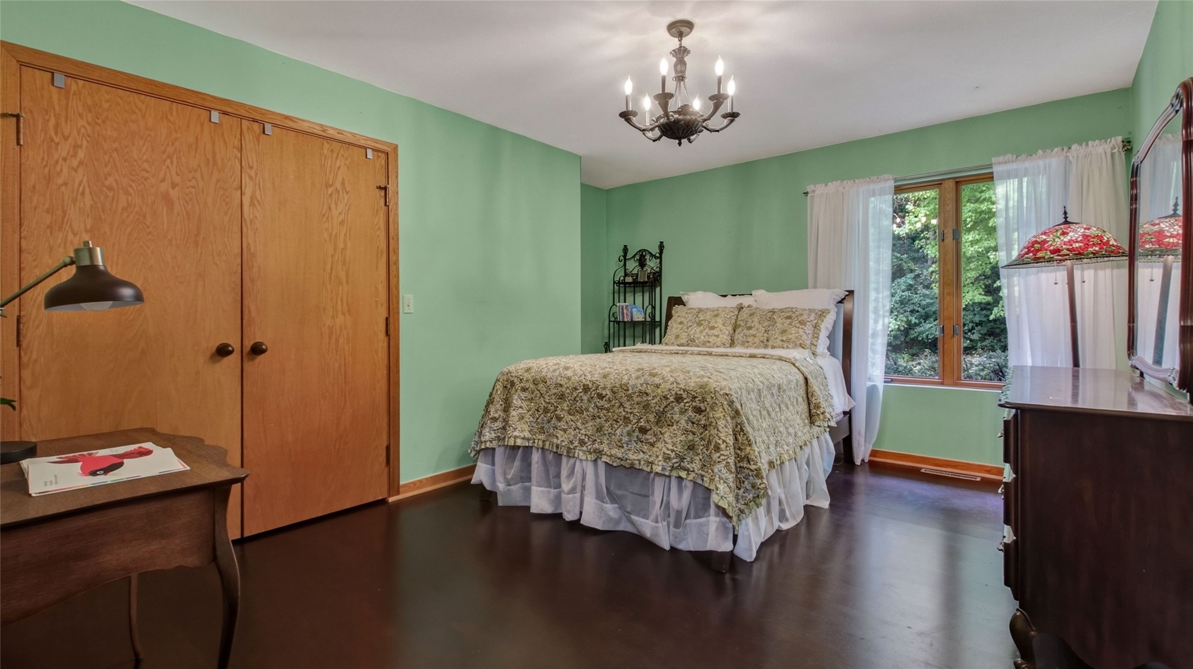 445 E Woodridge Drive Property Photo 23